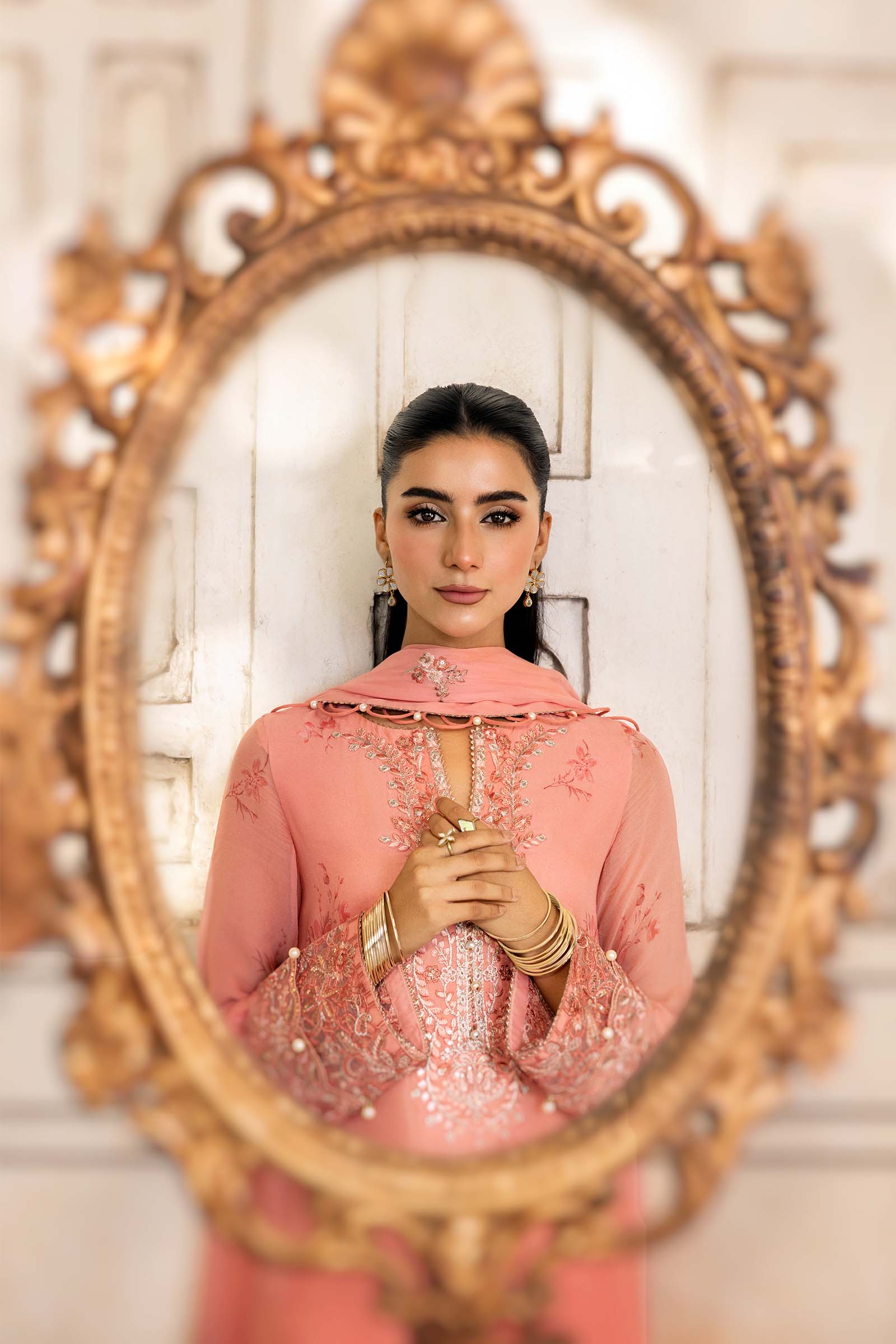 3 Pc Unstitched Embroidered Chiffon Suit - Image 4