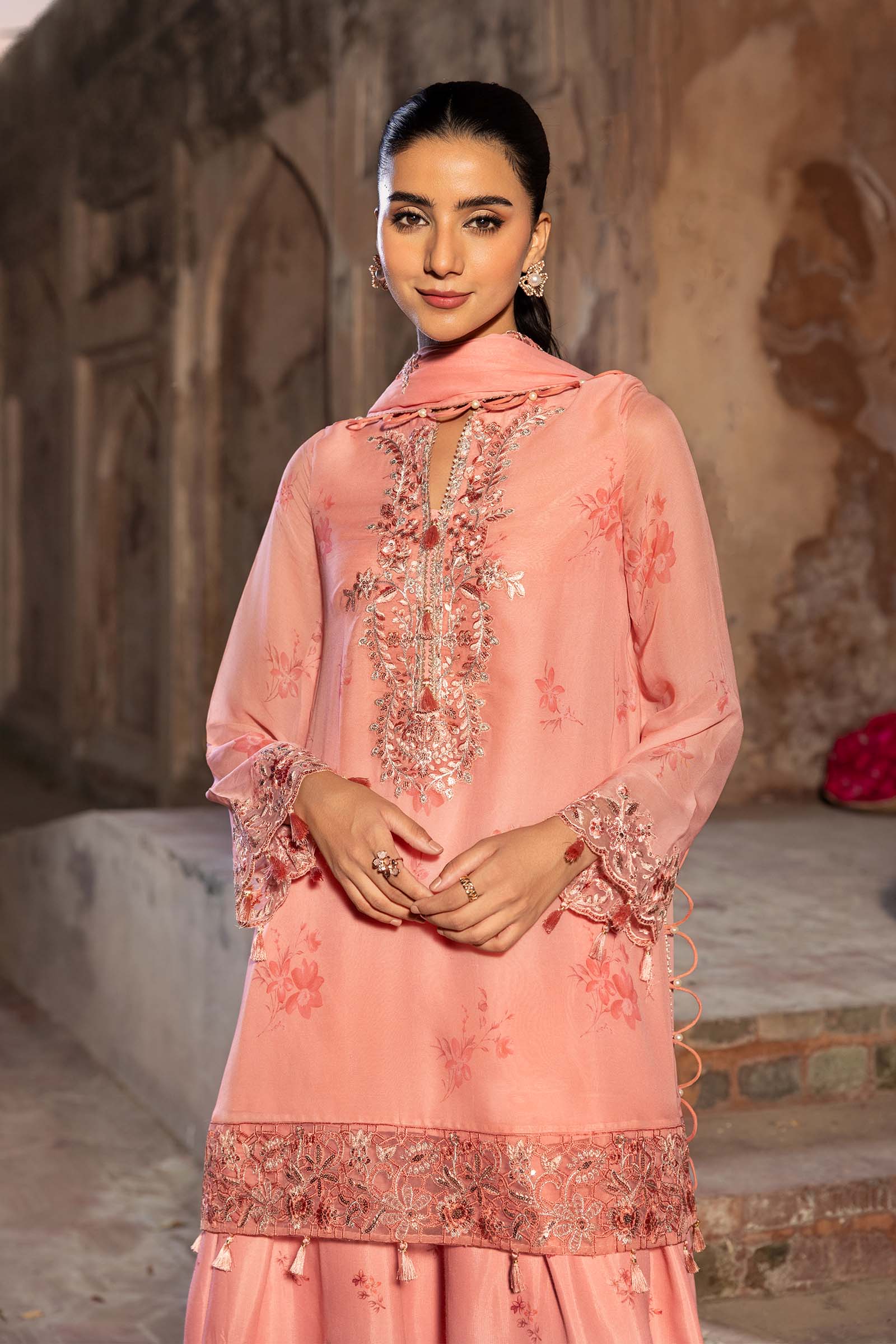 3 Pc Unstitched Embroidered Chiffon Suit - Image 5