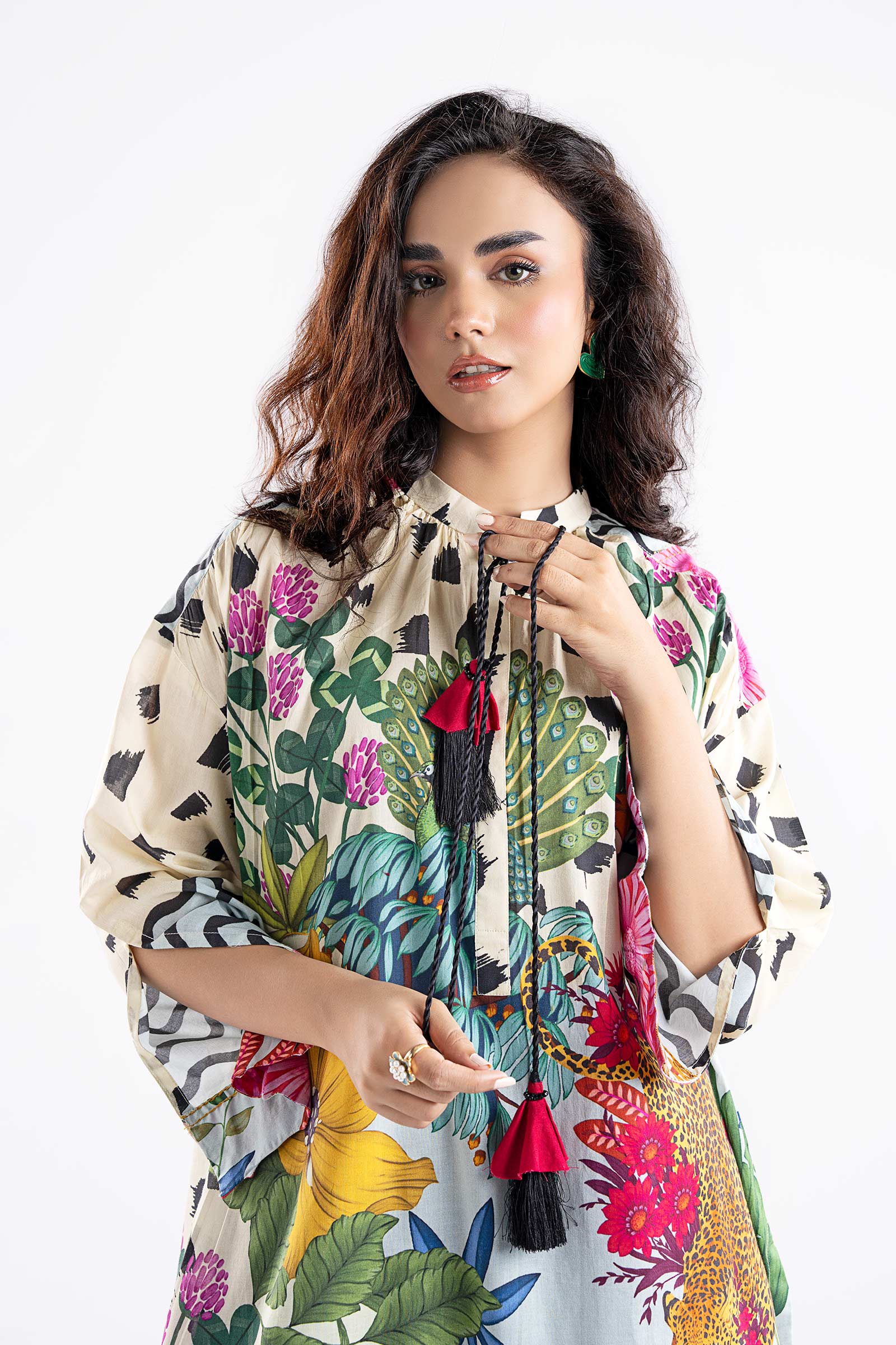 2 Pc Printed Lawn Suit - Image 3