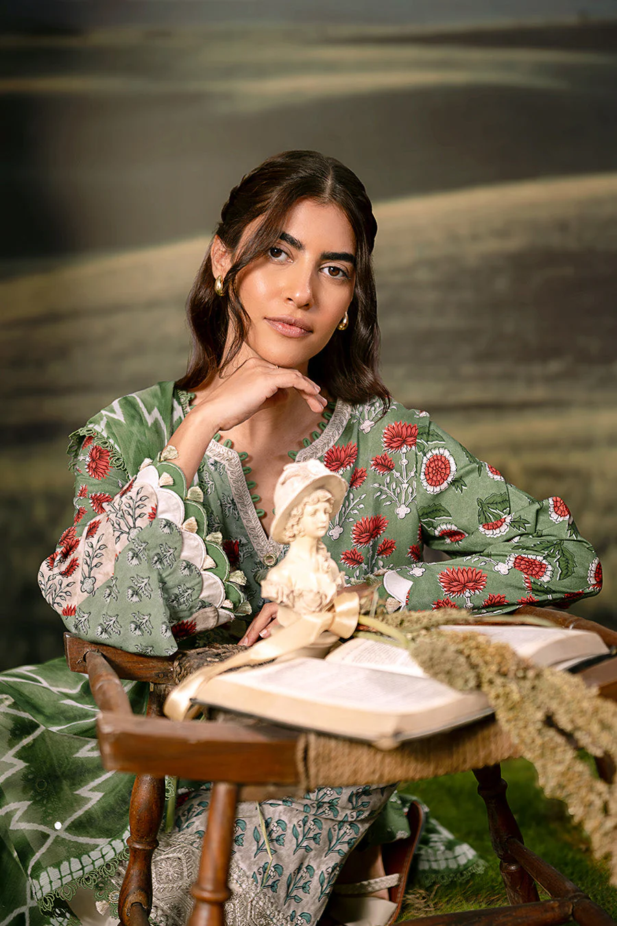 3 Pc Unstitched Embroidered Arabic Lawn Suit | MB-PFUS25-02B - Image 6