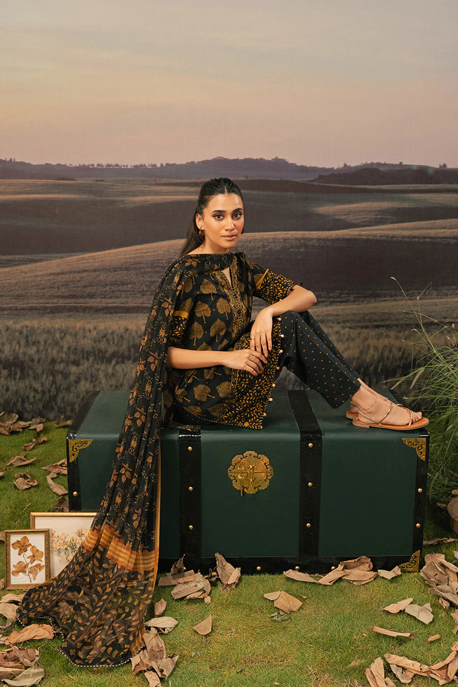 3 Pc Unstitched Embroidered Arabic Lawn Suit | MB-PFUS25-03B - Image 4