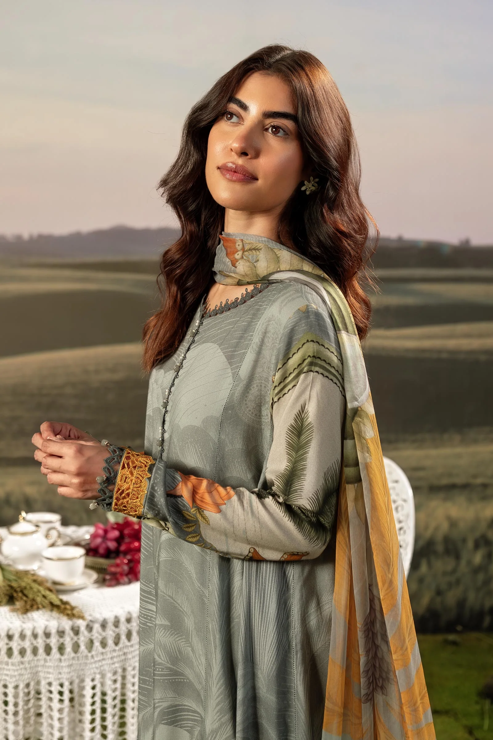 3 Pc Unstitched Embroidered Arabic Lawn Suit | MB-PFUS25-06A - Image 3