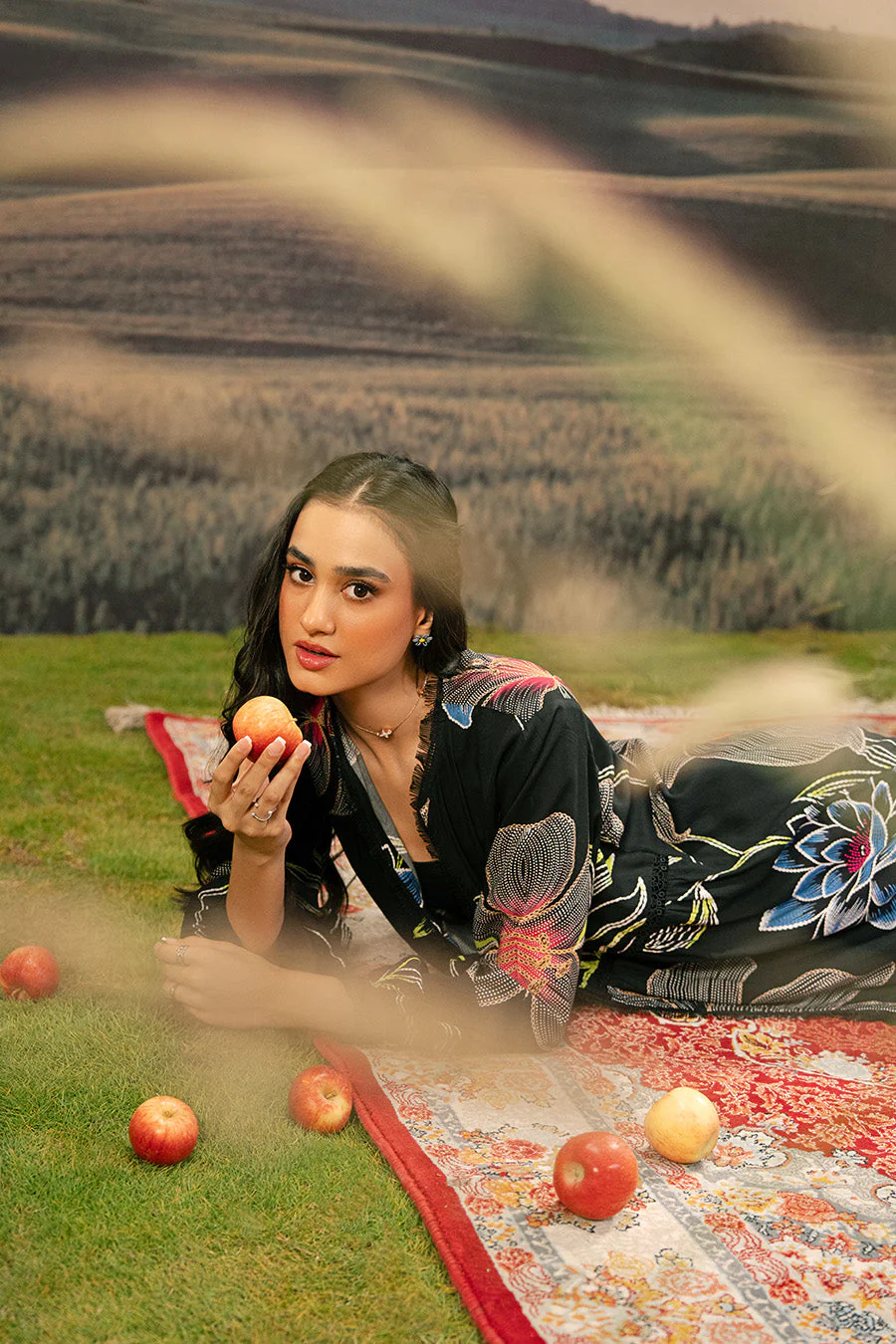 3 Pc Unstitched Embroidered Arabic Lawn Suit | MB-PFUS25-08B - Image 3