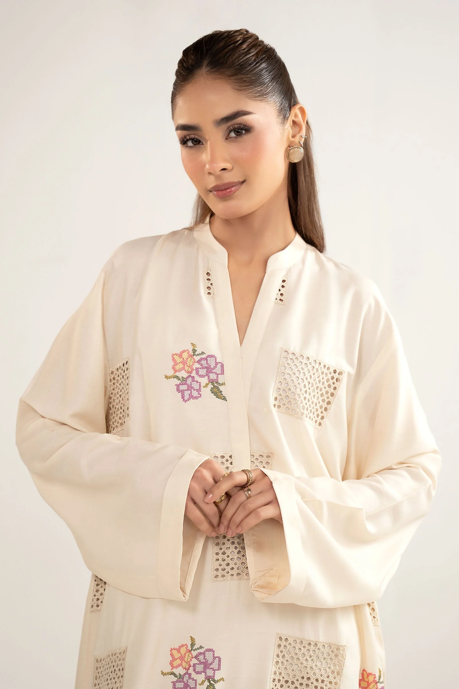Embroidered Arabic Lawn Shirt - Image 4