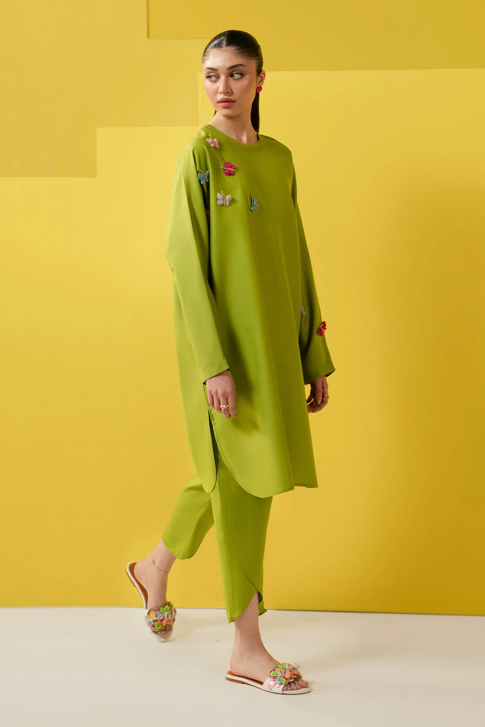 2 Pc Dyed Arabic Lawn Suit - Image 3