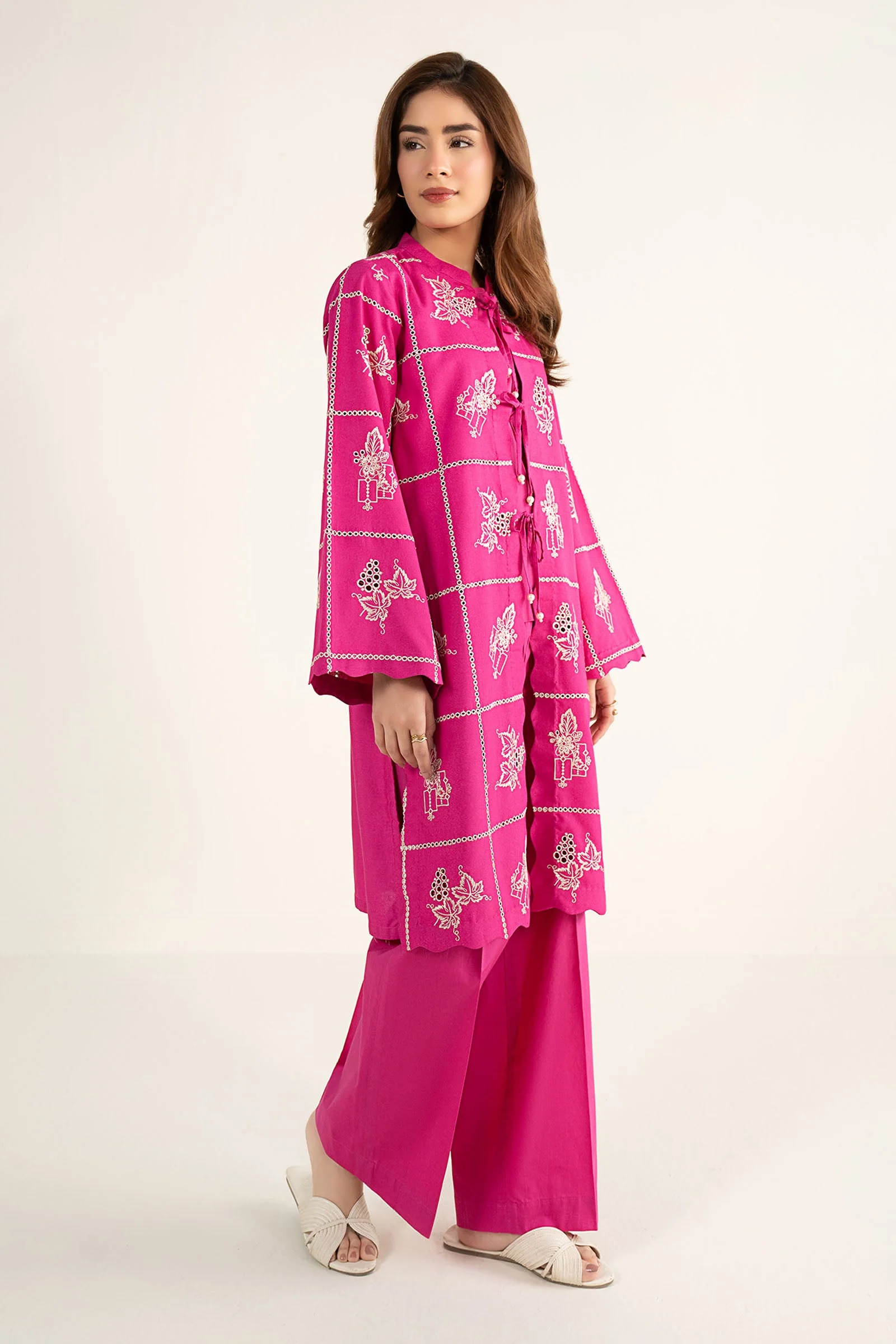 3 Pc Embroidered Karandi Suit - Image 3
