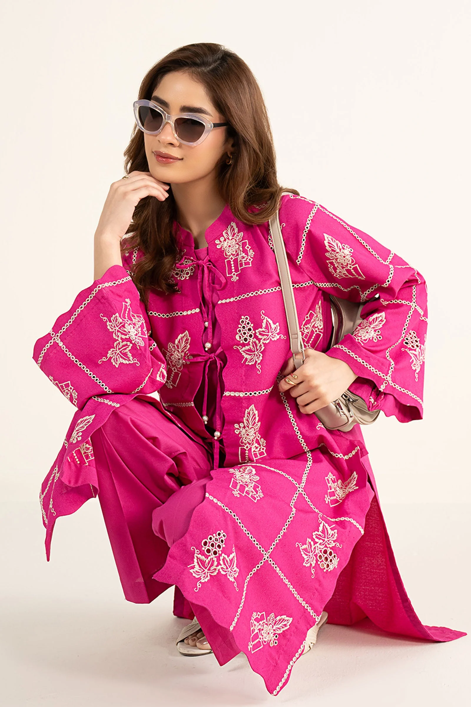 3 Pc Embroidered Karandi Suit - Image 5