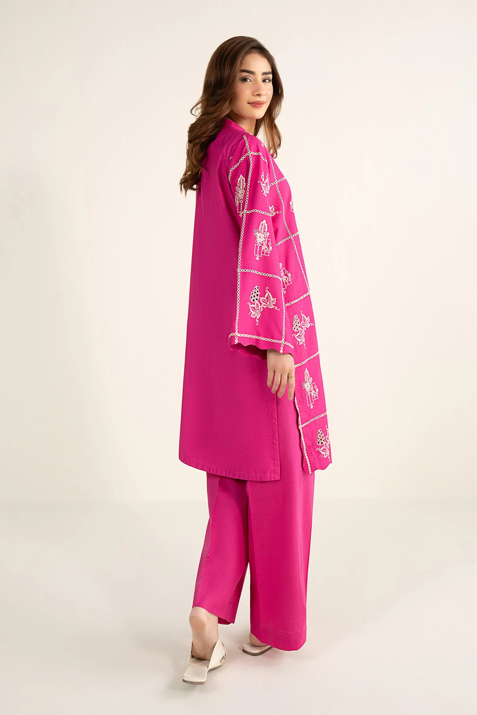 3 Pc Embroidered Karandi Suit - Image 7