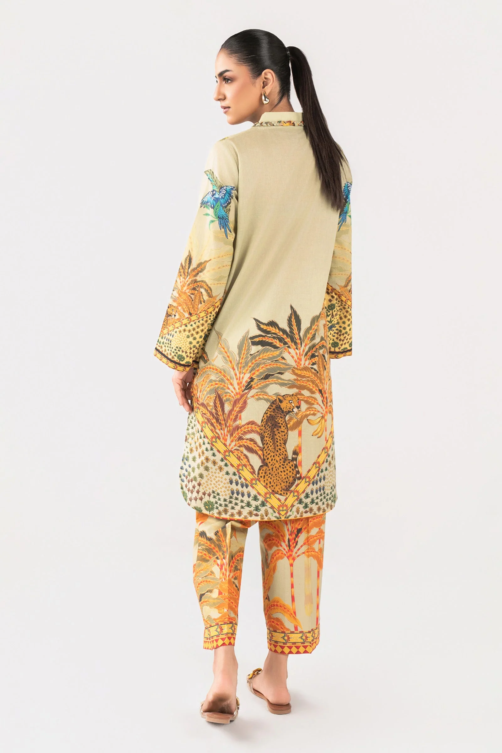 2 Pc Printed Lawn Suit - Image 7