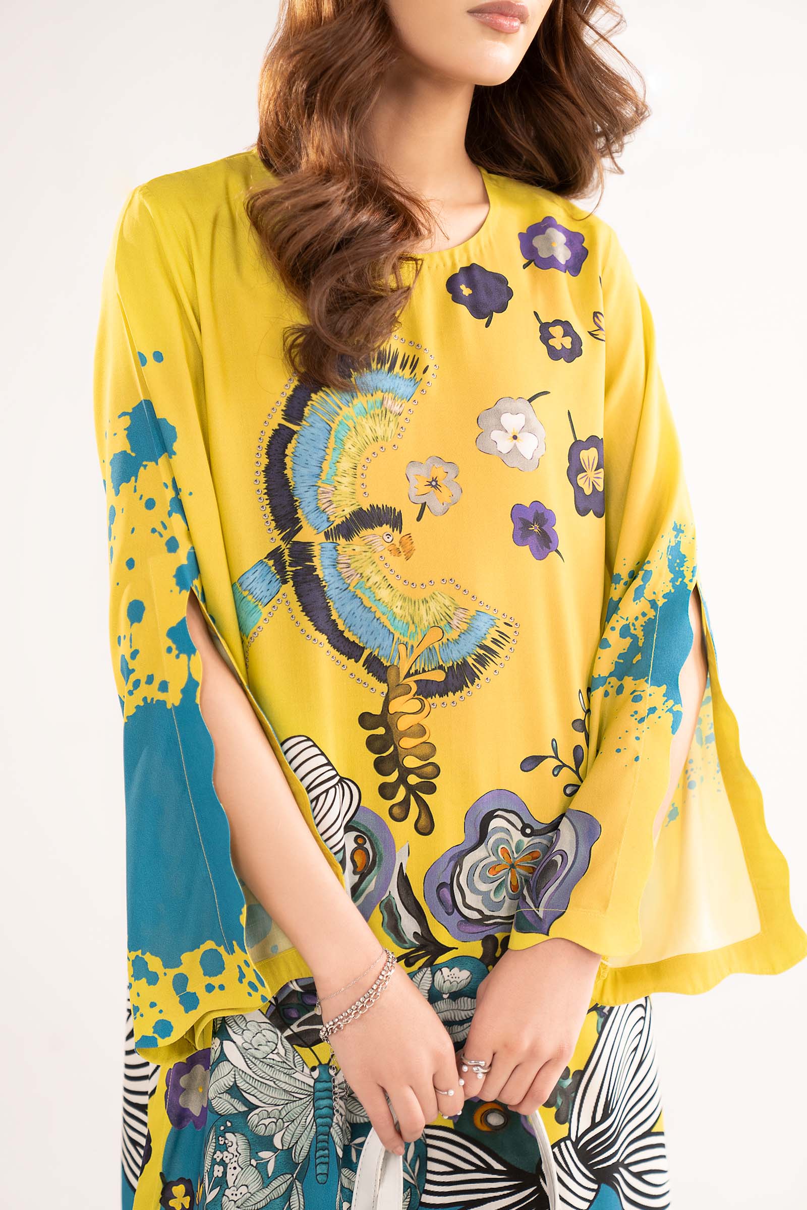 2 Pc Printed Arabic Lawn Suit - Image 4