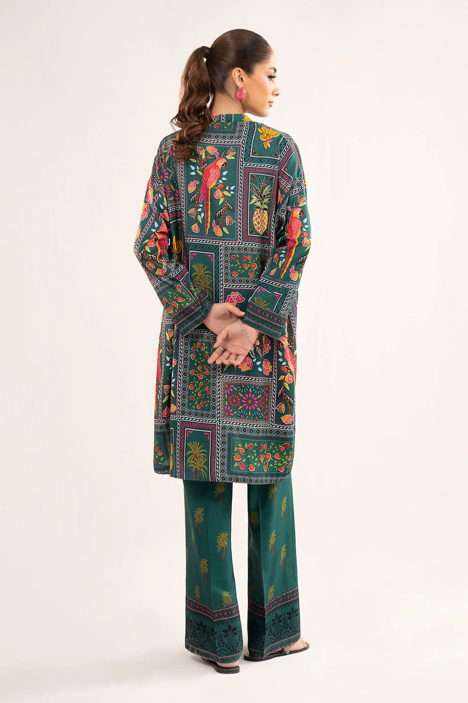 2 Pc Printed Arabic Lawn Suit - Image 7