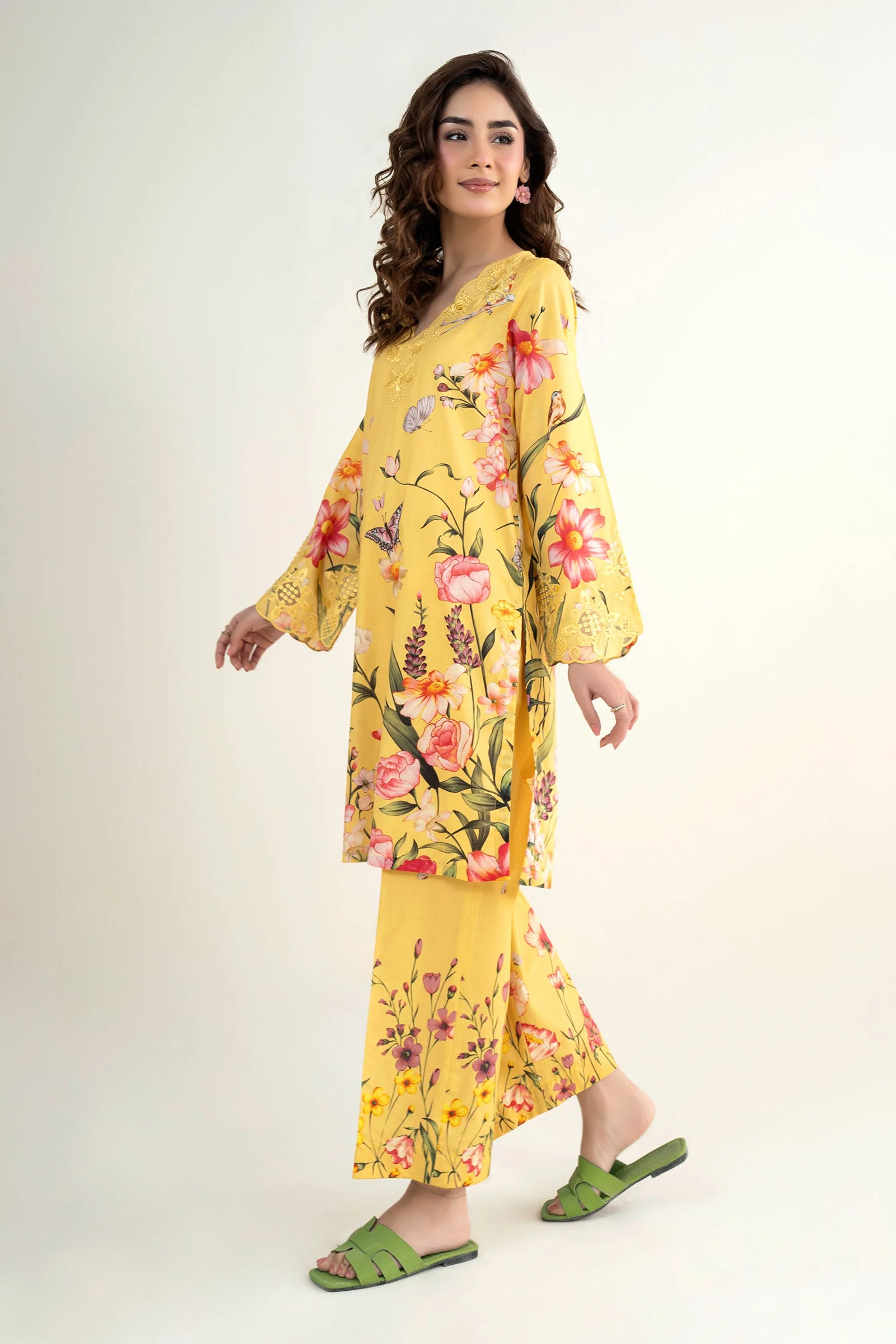 2 Pc Embroidered Lawn Suit - Image 8