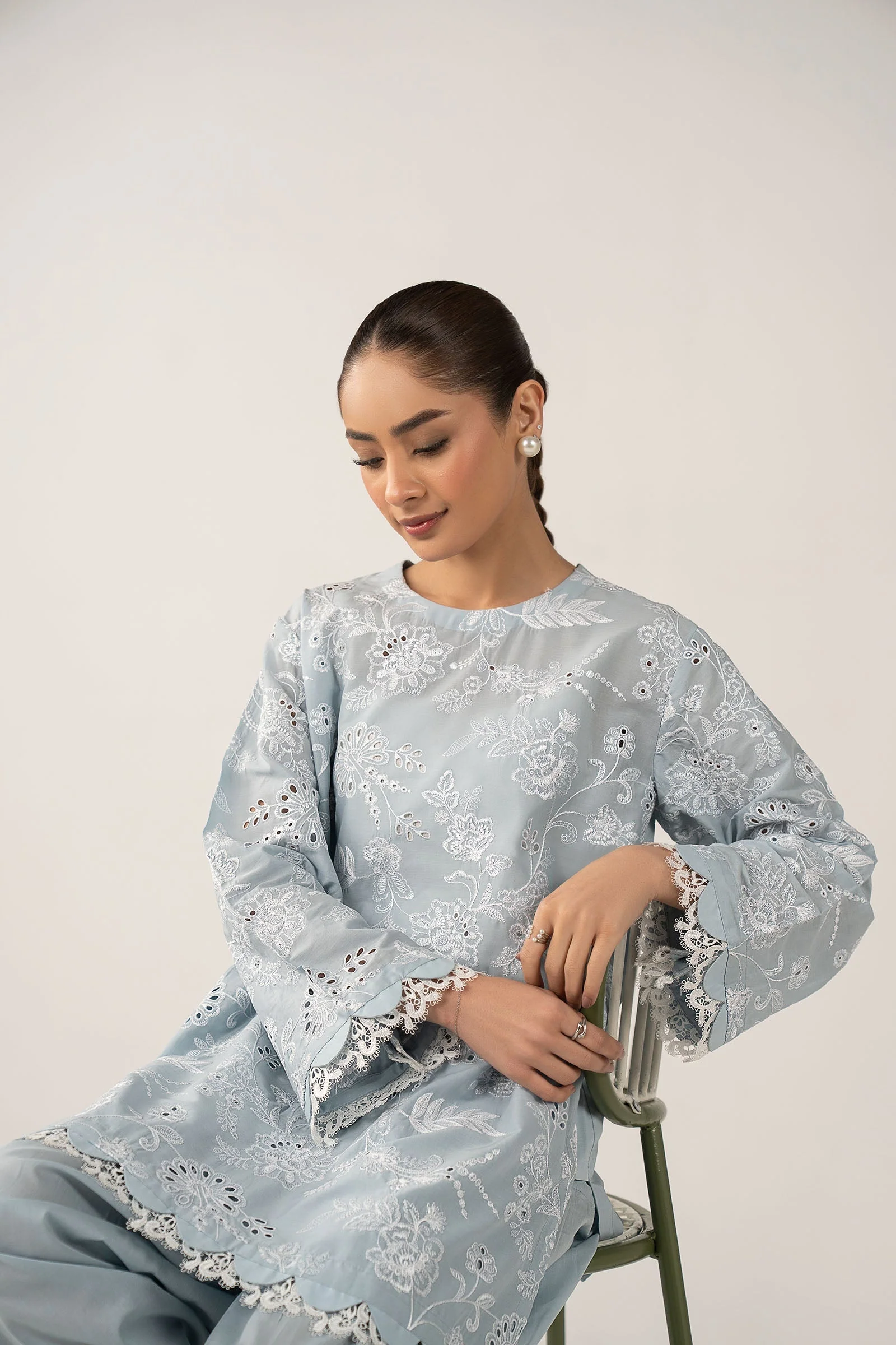 2 Pc Embroidered Lawn Suit - Image 3
