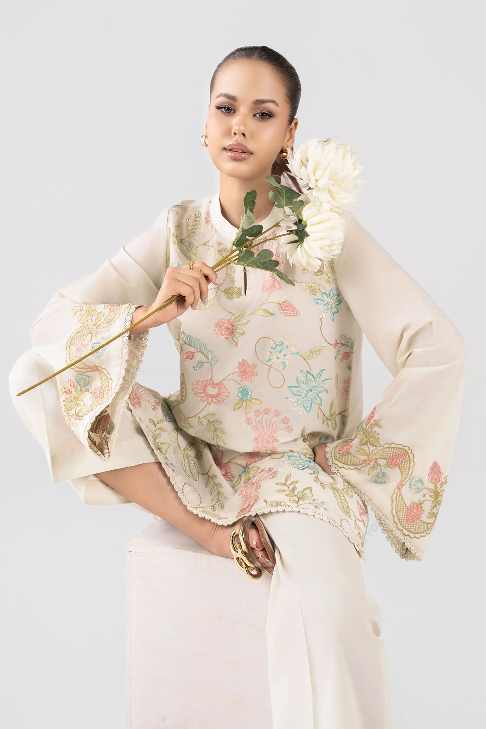 2 Pc Embroidered Lawn Suit