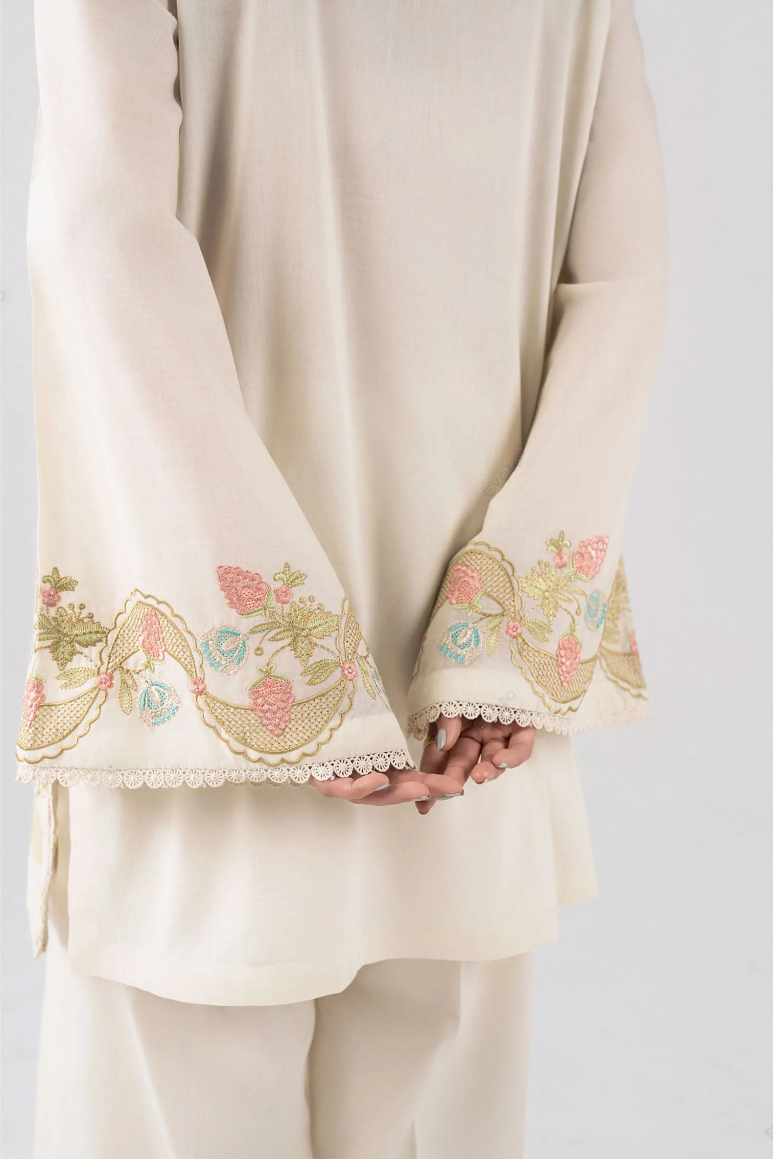 2 Pc Embroidered Lawn Suit - Image 5