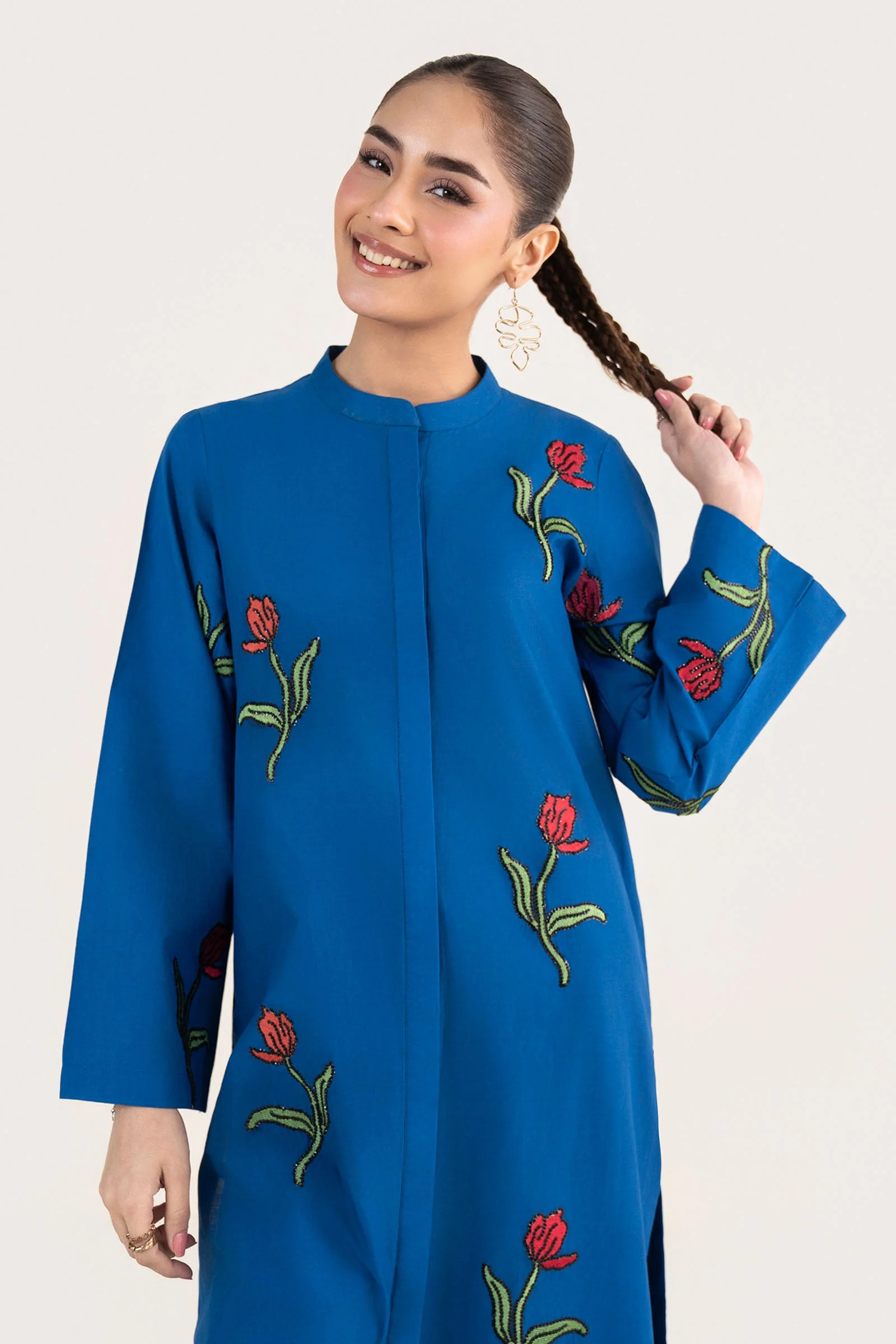2 Pc Embroidered Lawn Suit - Image 3