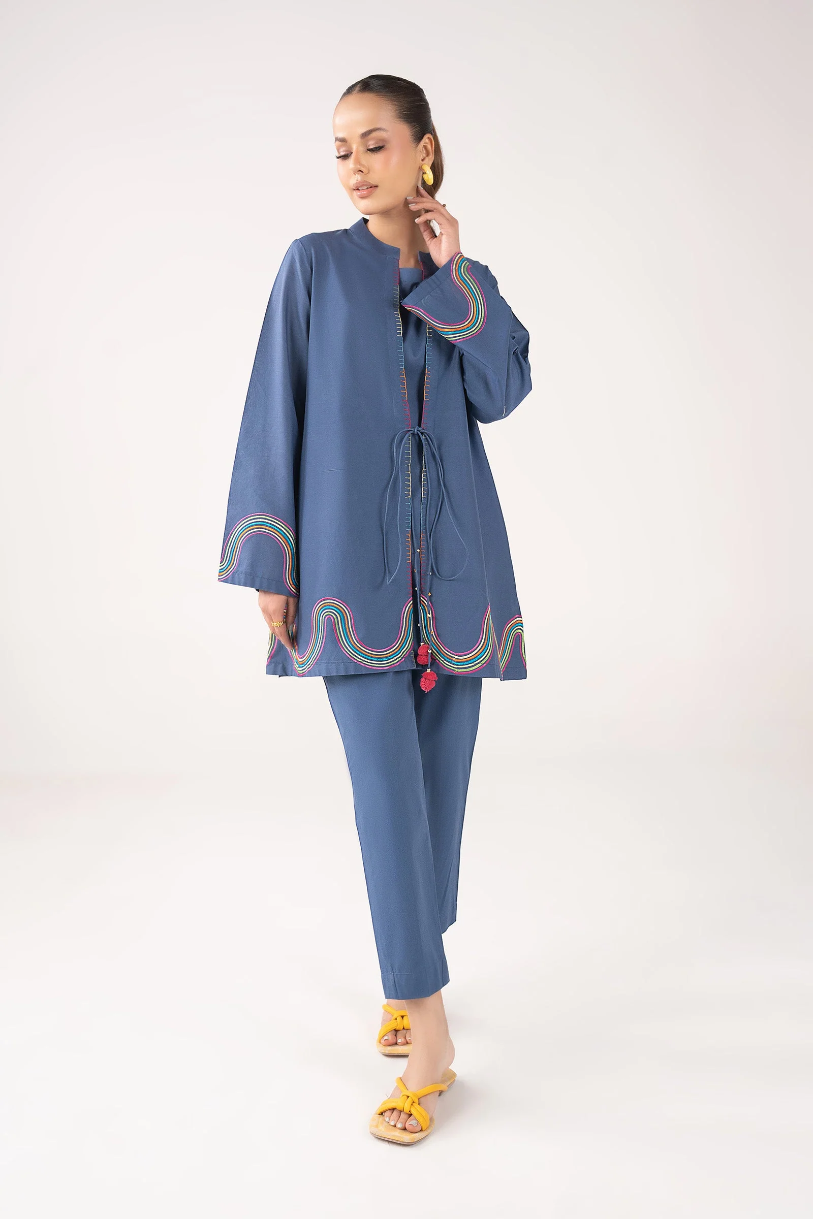 3 Pc Embroidered Lawn Suit - Image 2