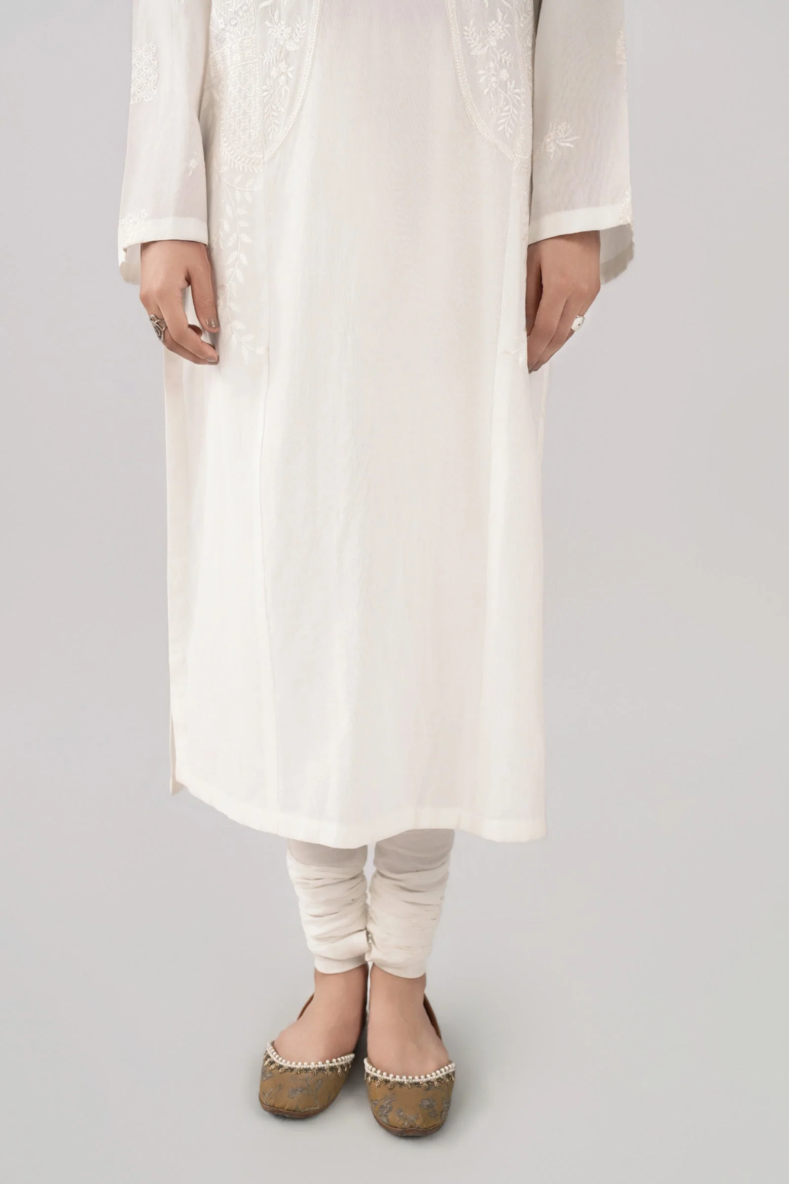 2 Pc Embroidered Lawn Suit - Image 7