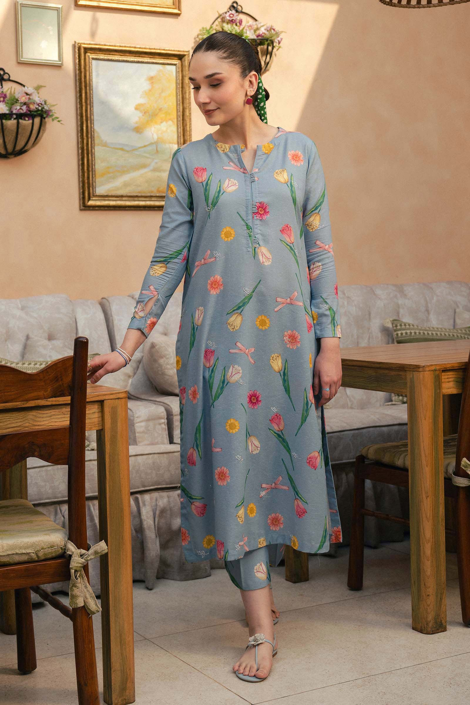 2 Pc Printed Karandi Suit - Image 4