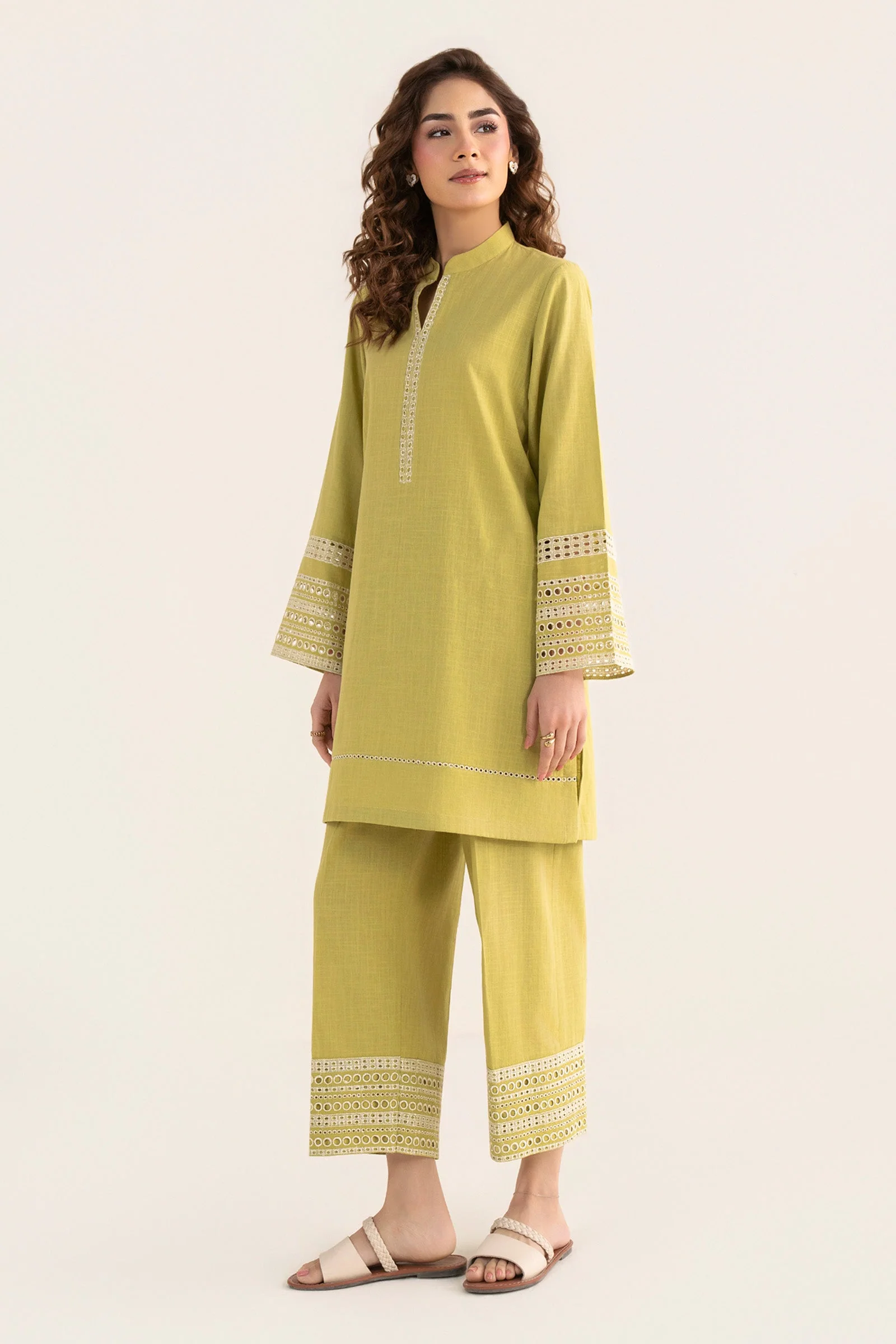 2 Pc Embroidered Crosshatch Linen Suit - Image 5