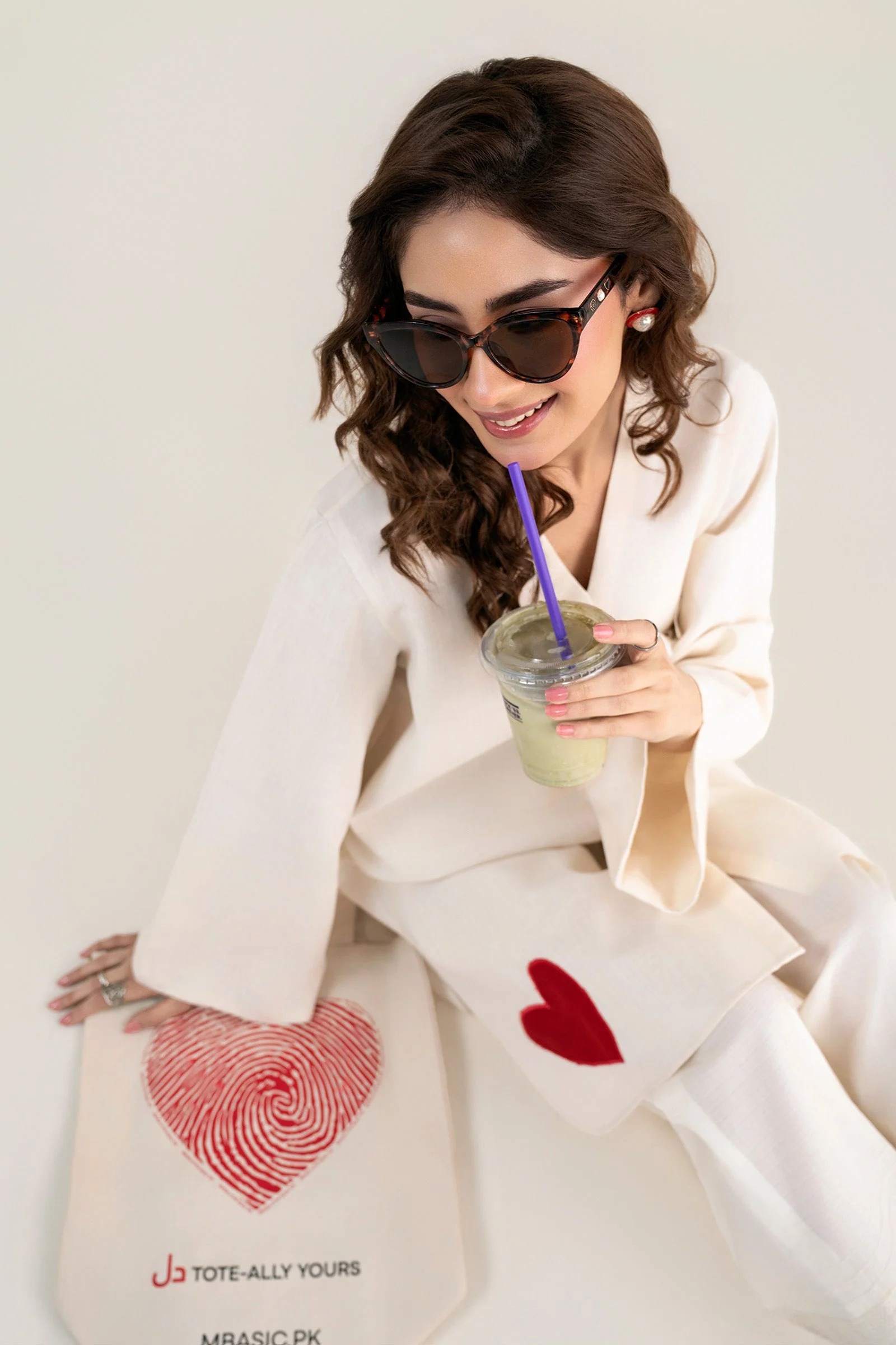 2 Pc Embroidered Crosshatch Linen Suit - Image 4