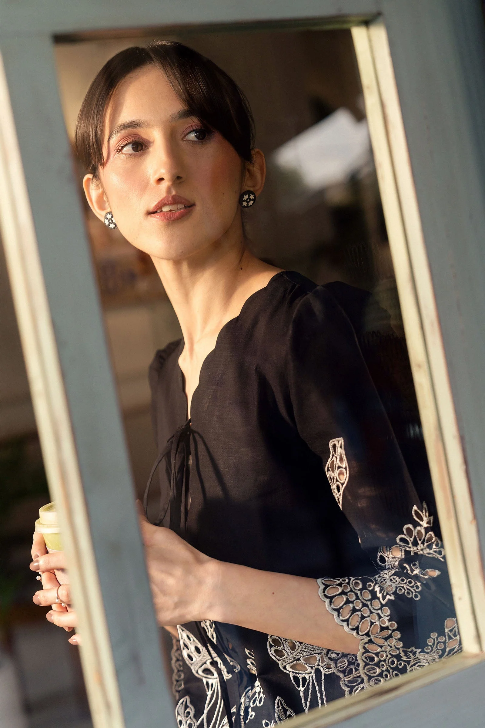 2 Pc Embroidered Crosshatch Suit - Image 5