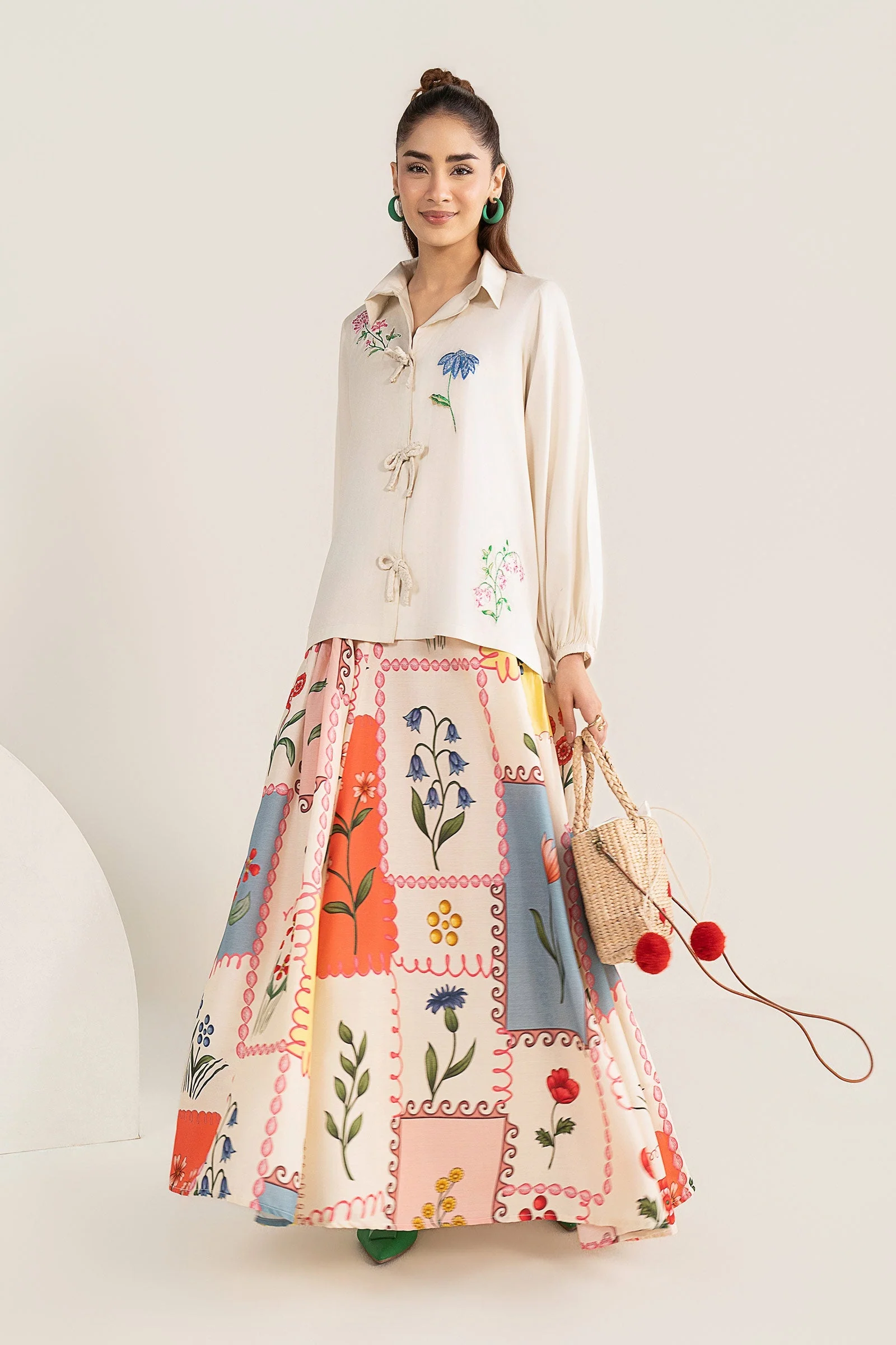 2 Pc Embroidered Arabic Lawn Suit - Image 2