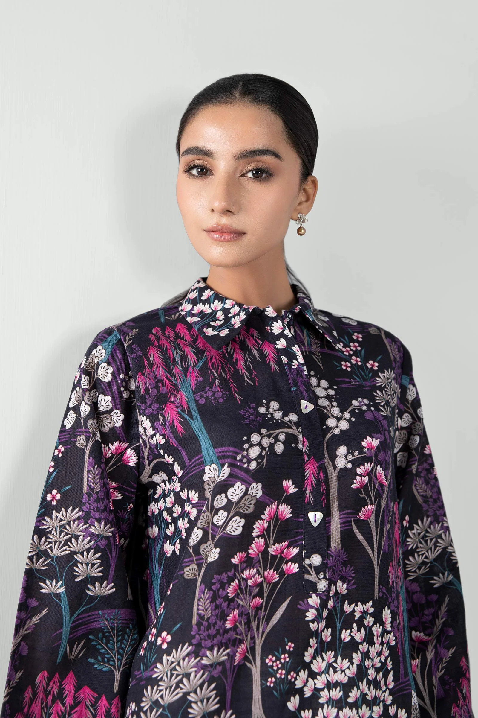 1 Piece - Khaddar Shirt | MB-US23-205-B - Image 3