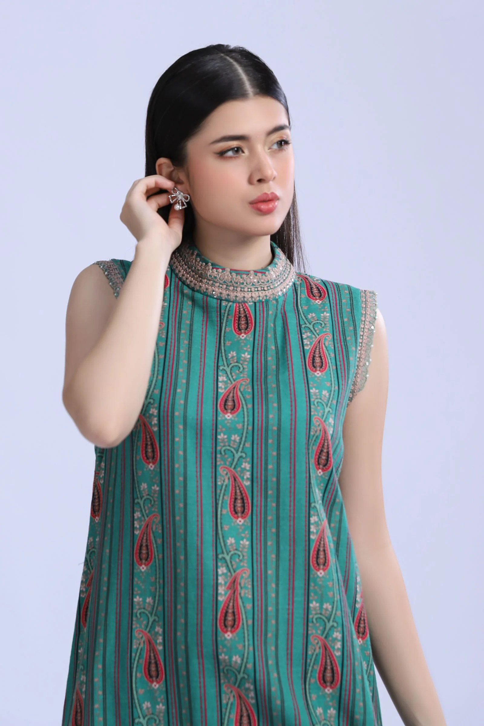2 Piece - Khaddar Suit | MB-US23-206-B - Image 9