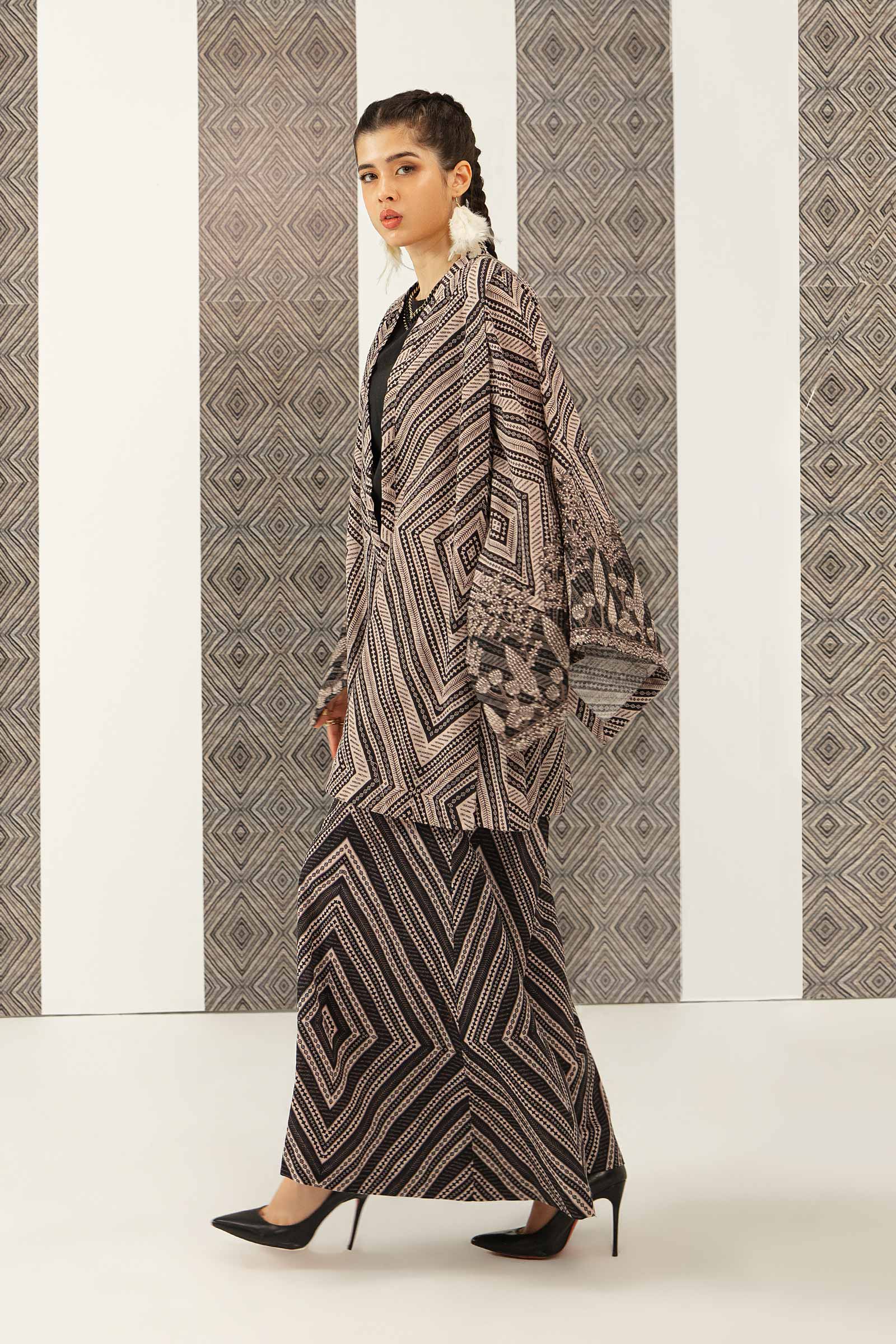 3 Piece - Khaddar Suit | MB-US23-208-A - Image 10