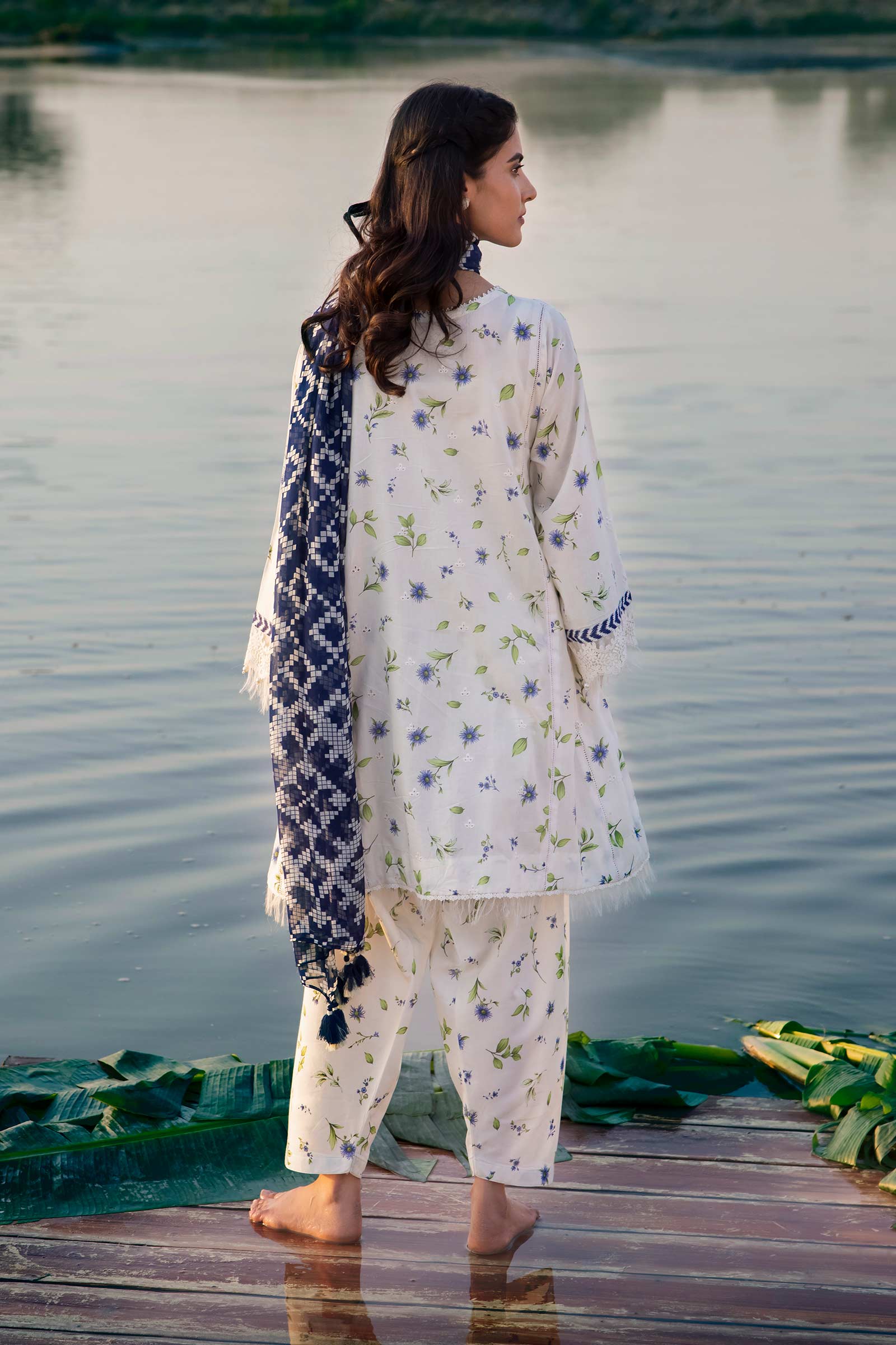 3 Piece Unstitched Embroidered Suit | 401-A - Image 4