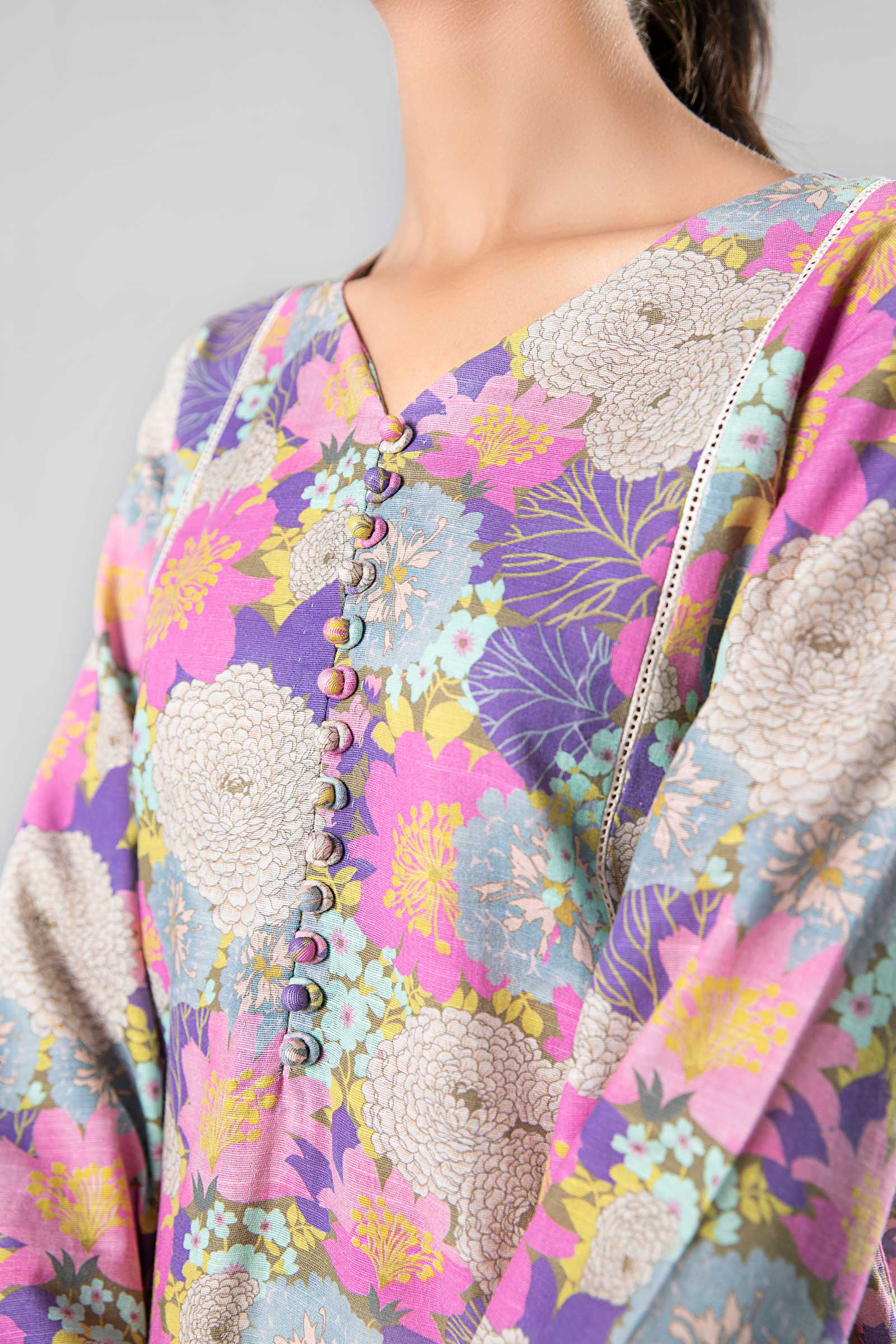 Printed Khaddar Shirt - Image 5