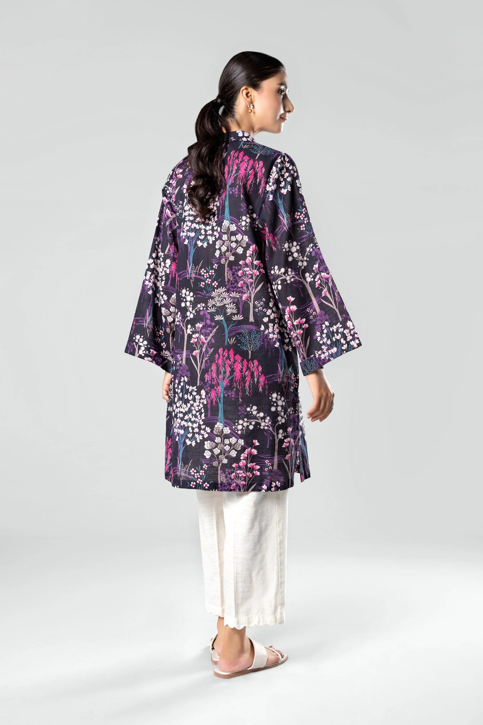 Printed Khaddar Shirt - Image 5