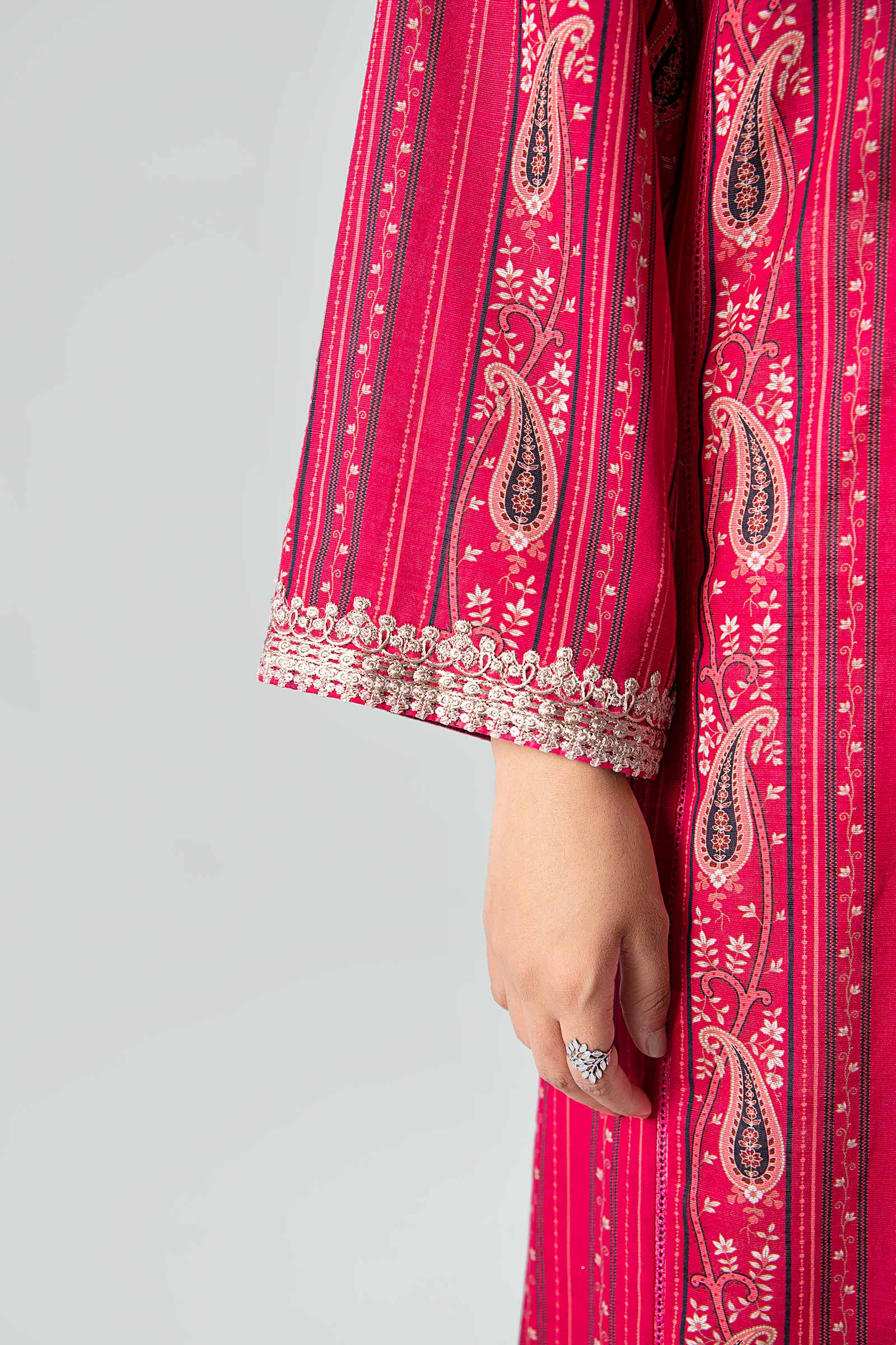 Printed Khaddar Shirt - Image 5