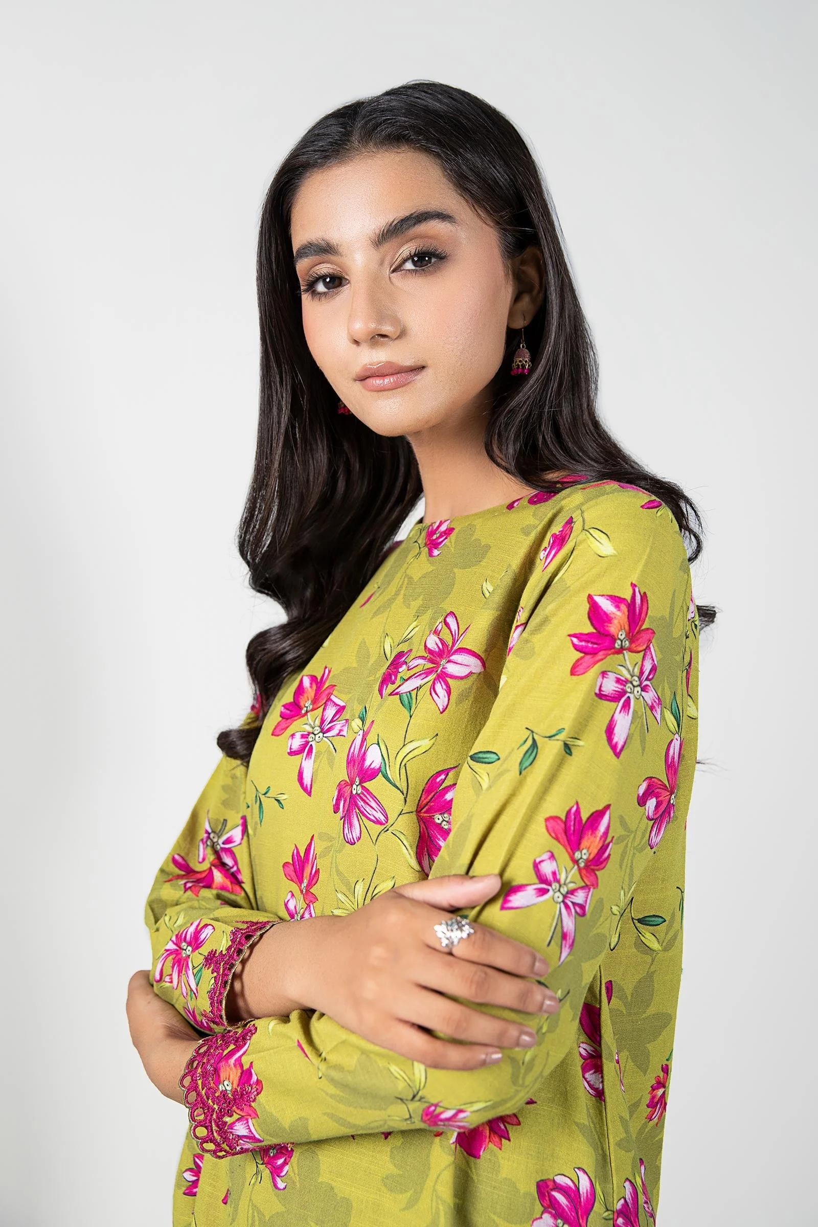 2 Pc Printed Khaddar Suit - Image 3