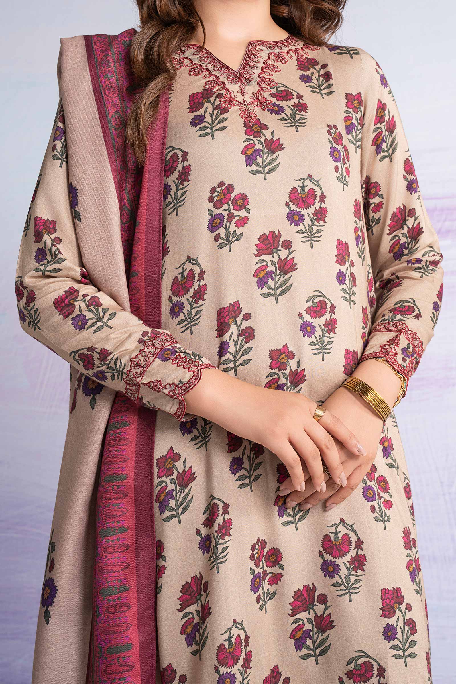 3 Pc Embroidered Marina Suit - Image 4