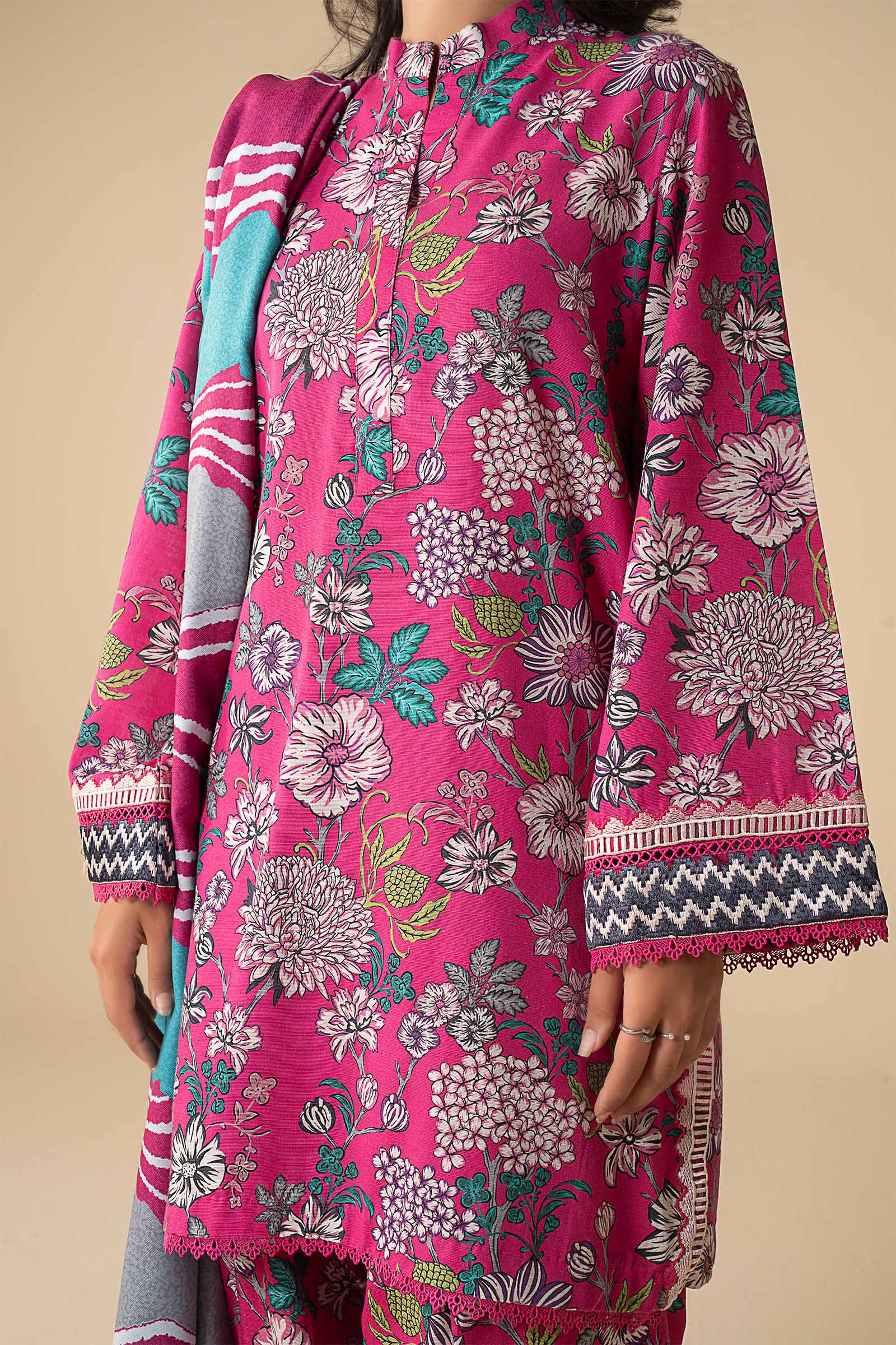 3 Pc Embroidered Khaddar Suit - Image 4