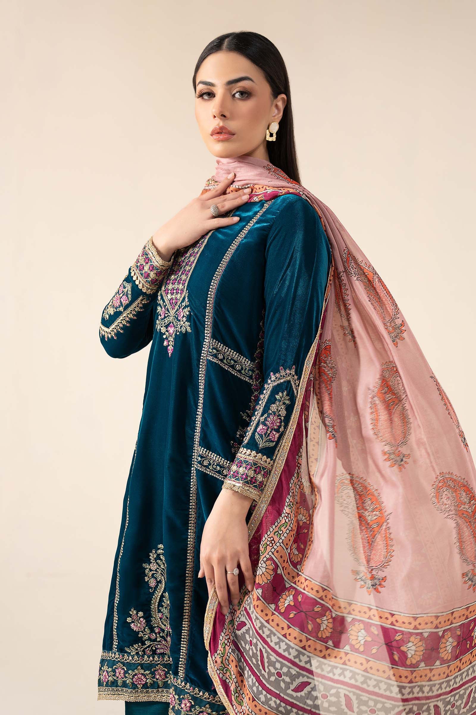3 Pc Embroidered Velvet Suit - Image 3