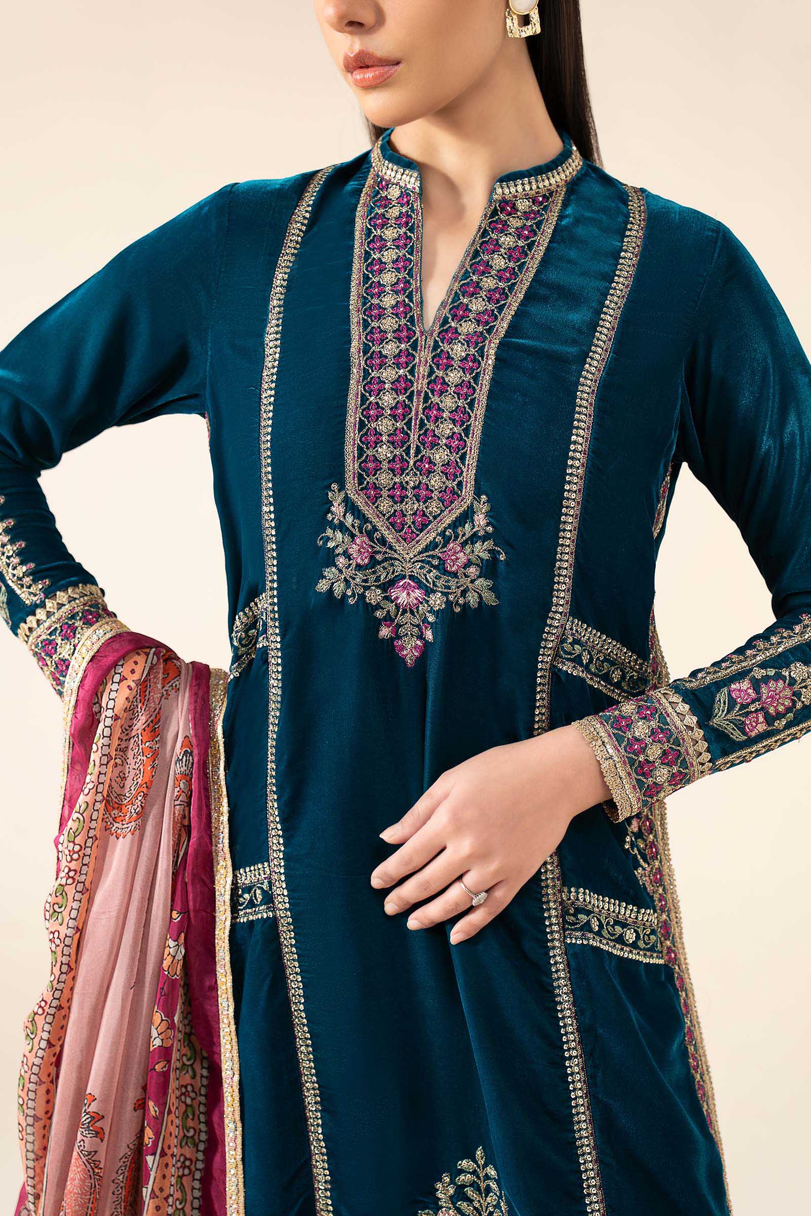 3 Pc Embroidered Velvet Suit - Image 4
