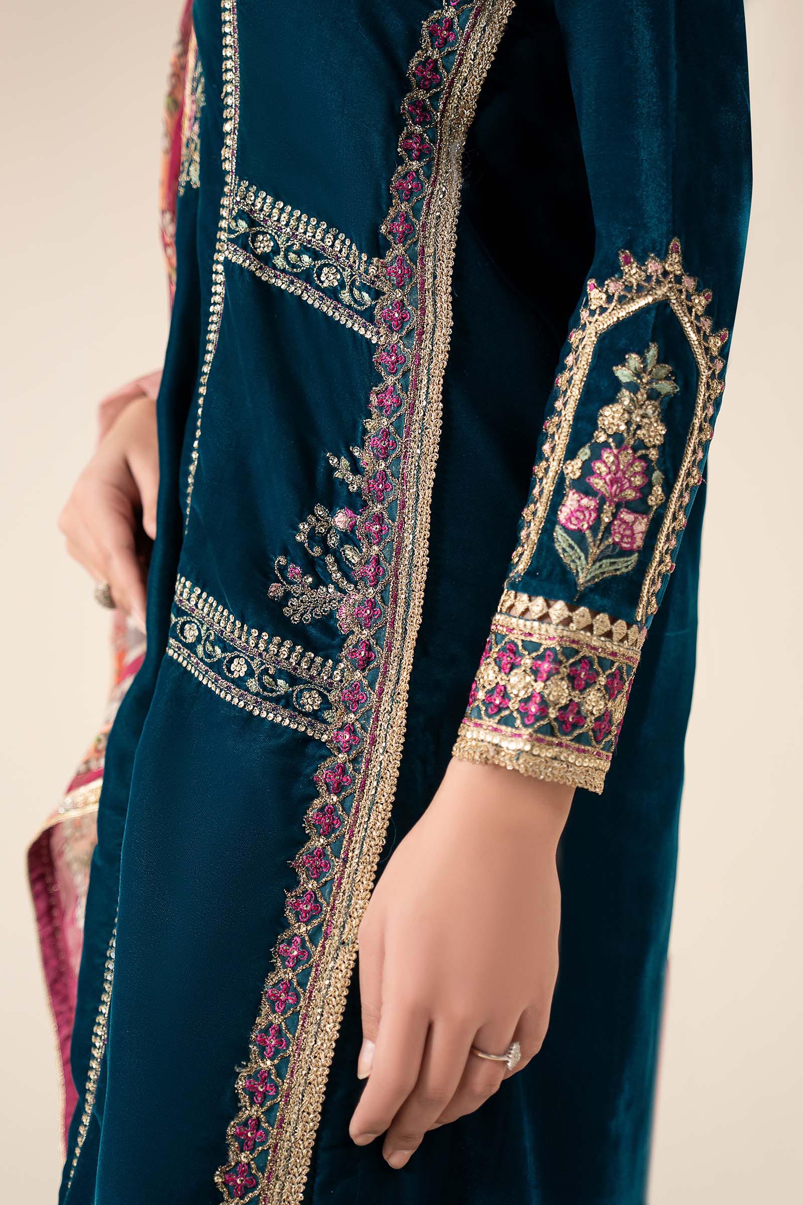 3 Pc Embroidered Velvet Suit - Image 7