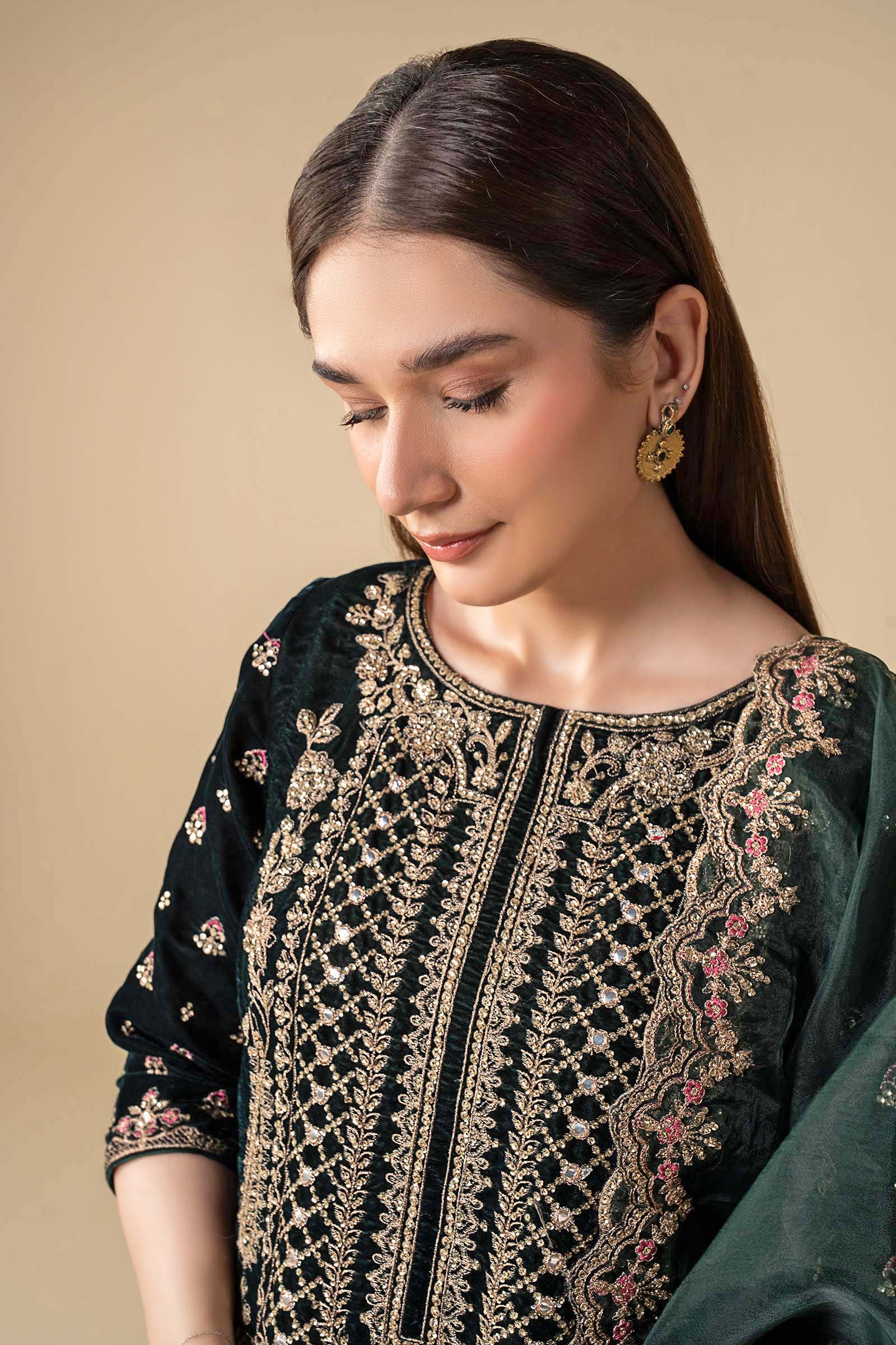 3 Pc Embroidered Velvet Suit - Image 4