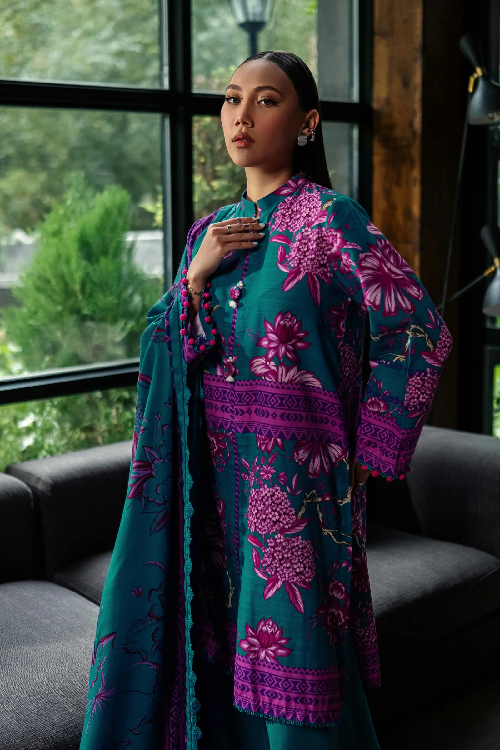 3 Pc Unstitched Printed Khaddar Suit | 503-B - Image 4
