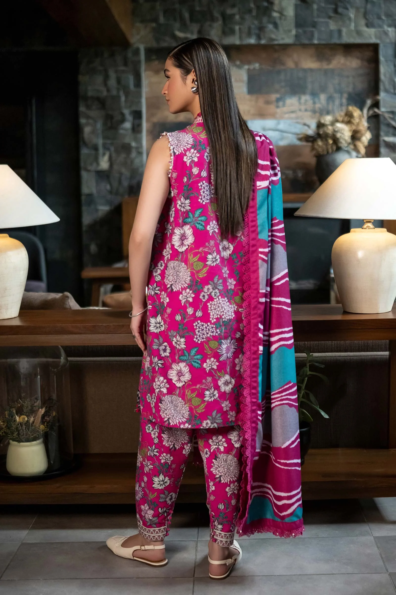 3 Pc Unstitched Printed Khaddar Suit | 504-A - Image 6