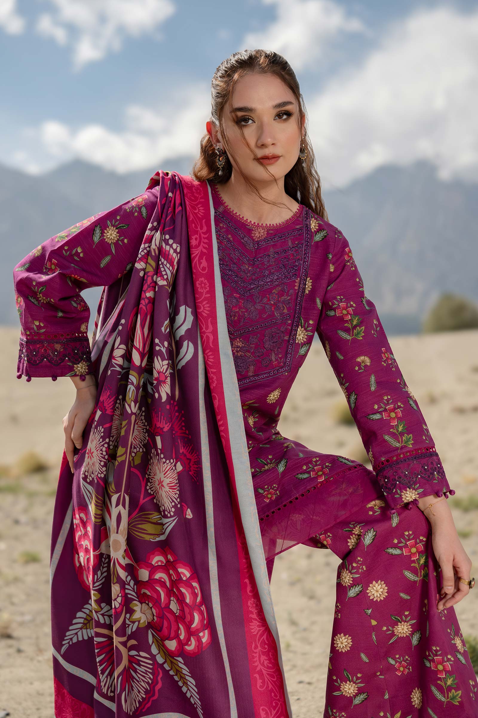 3 Pc Unstitched Printed Khaddar Suit | 505-A - Image 3