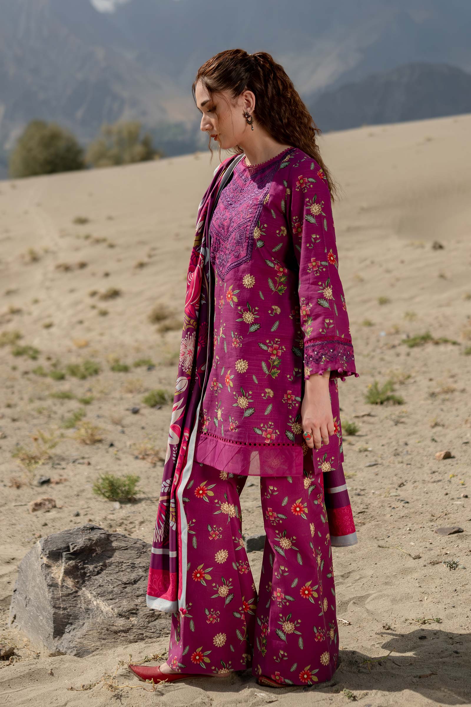 3 Pc Unstitched Printed Khaddar Suit | 505-A - Image 5