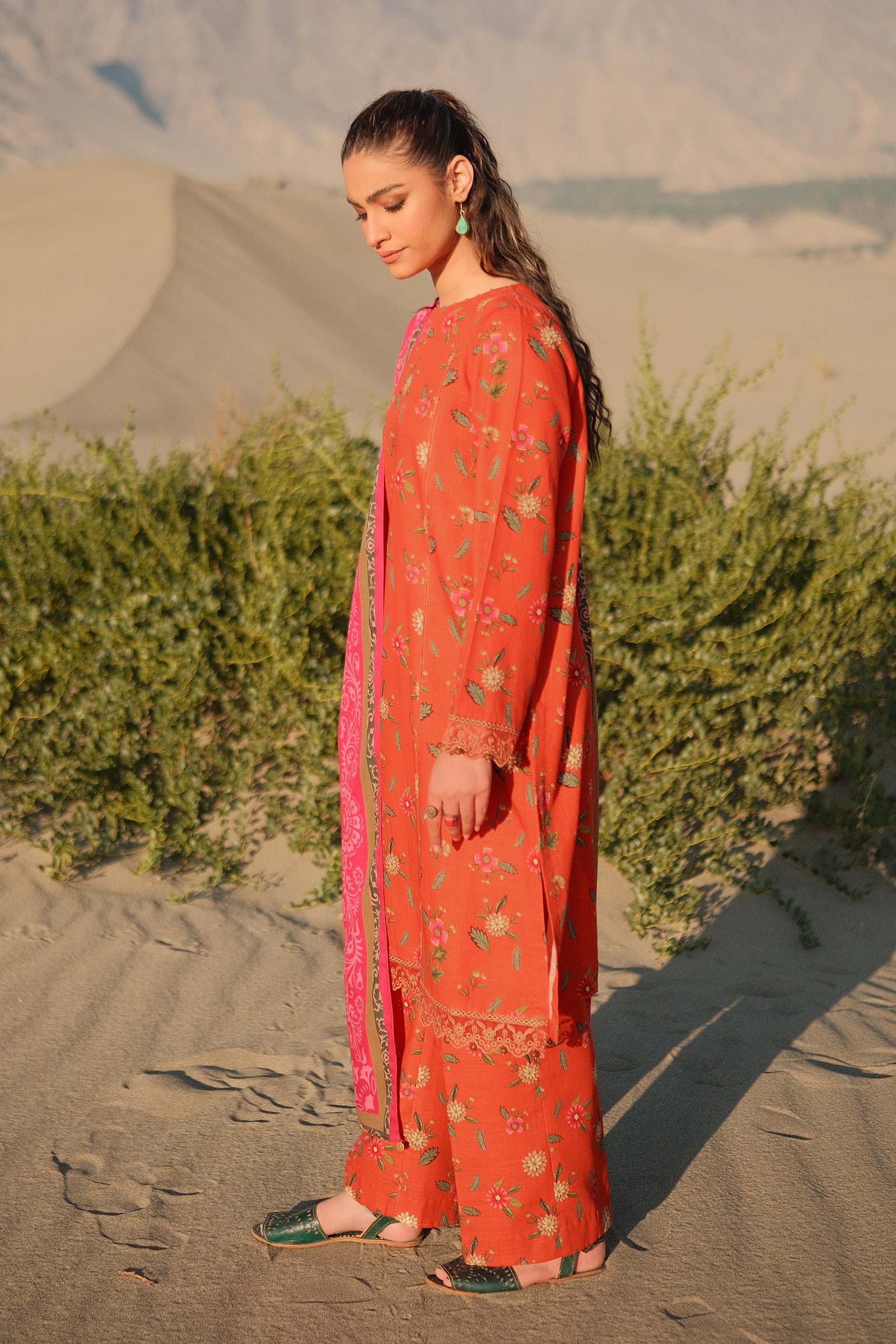 3 Pc Unstitched Printed Khaddar Suit | 505-B - Image 5