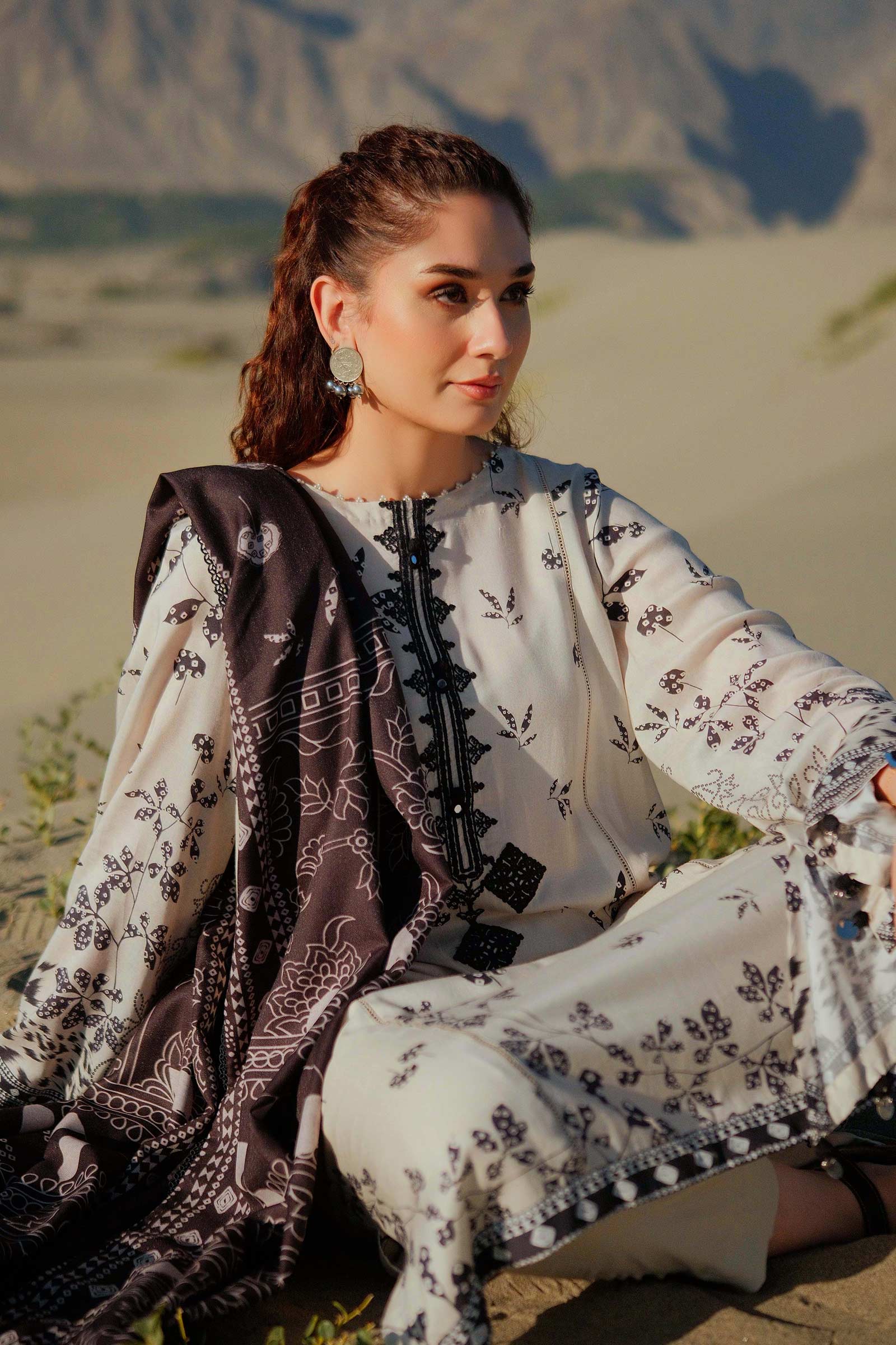 3 Pc Unstitched Printed Linen Suit | 507-A - Image 4