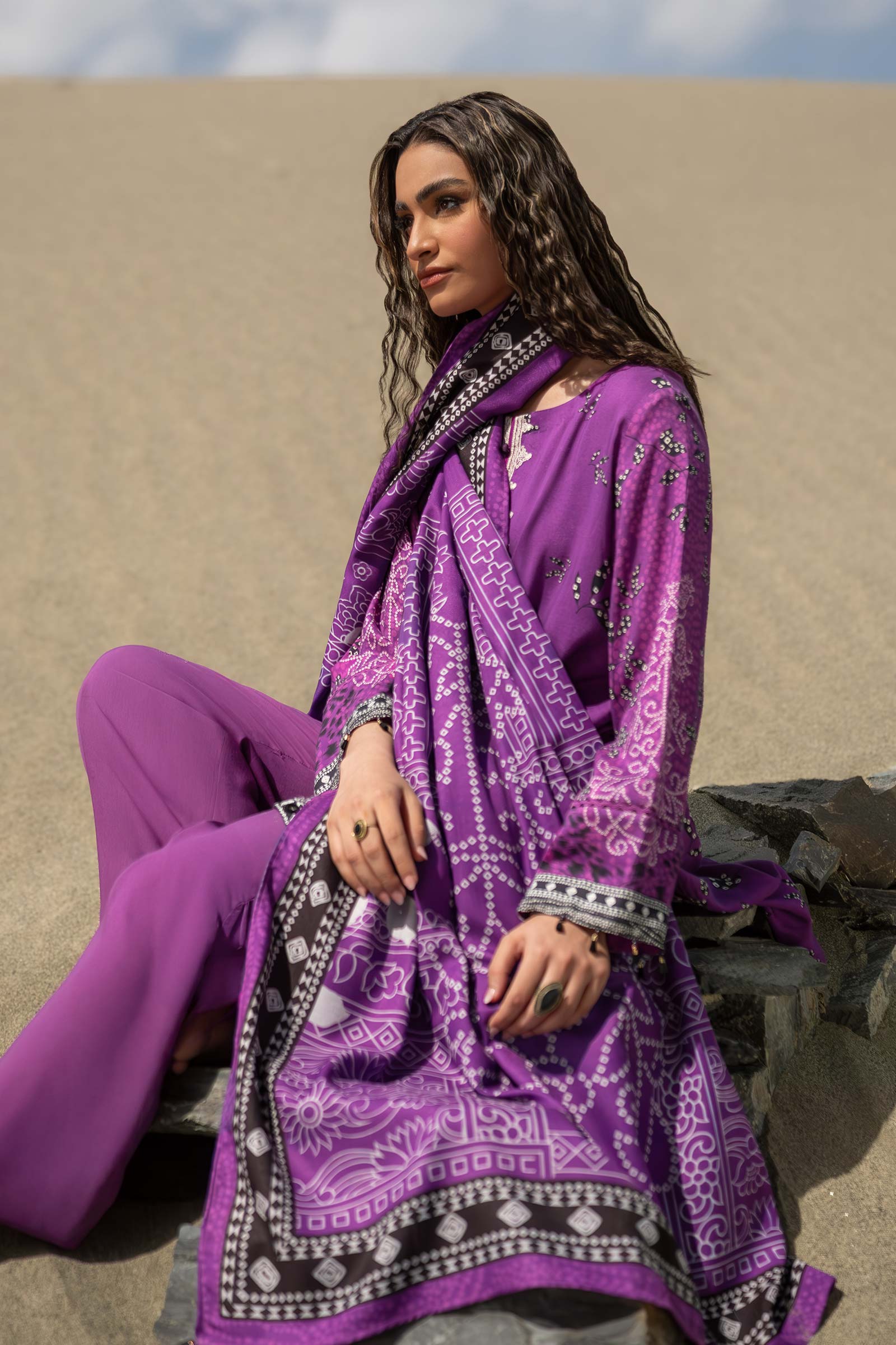 3 Pc Unstitched Printed Linen Suit | 507-B - Image 4