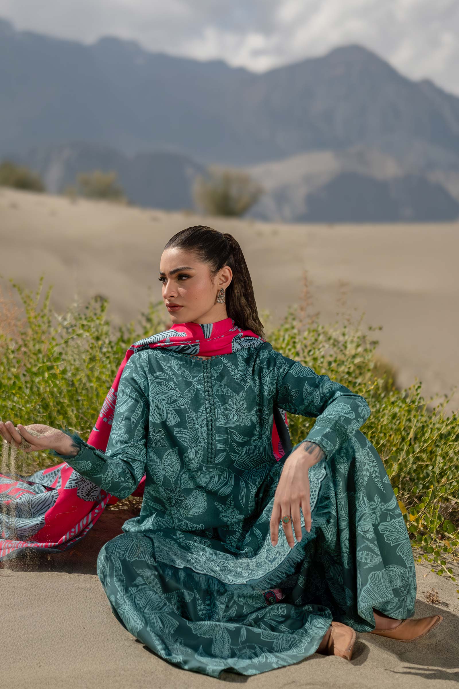 3 Pc Unstitched Printed Khaddar Suit | 509-A - Image 3