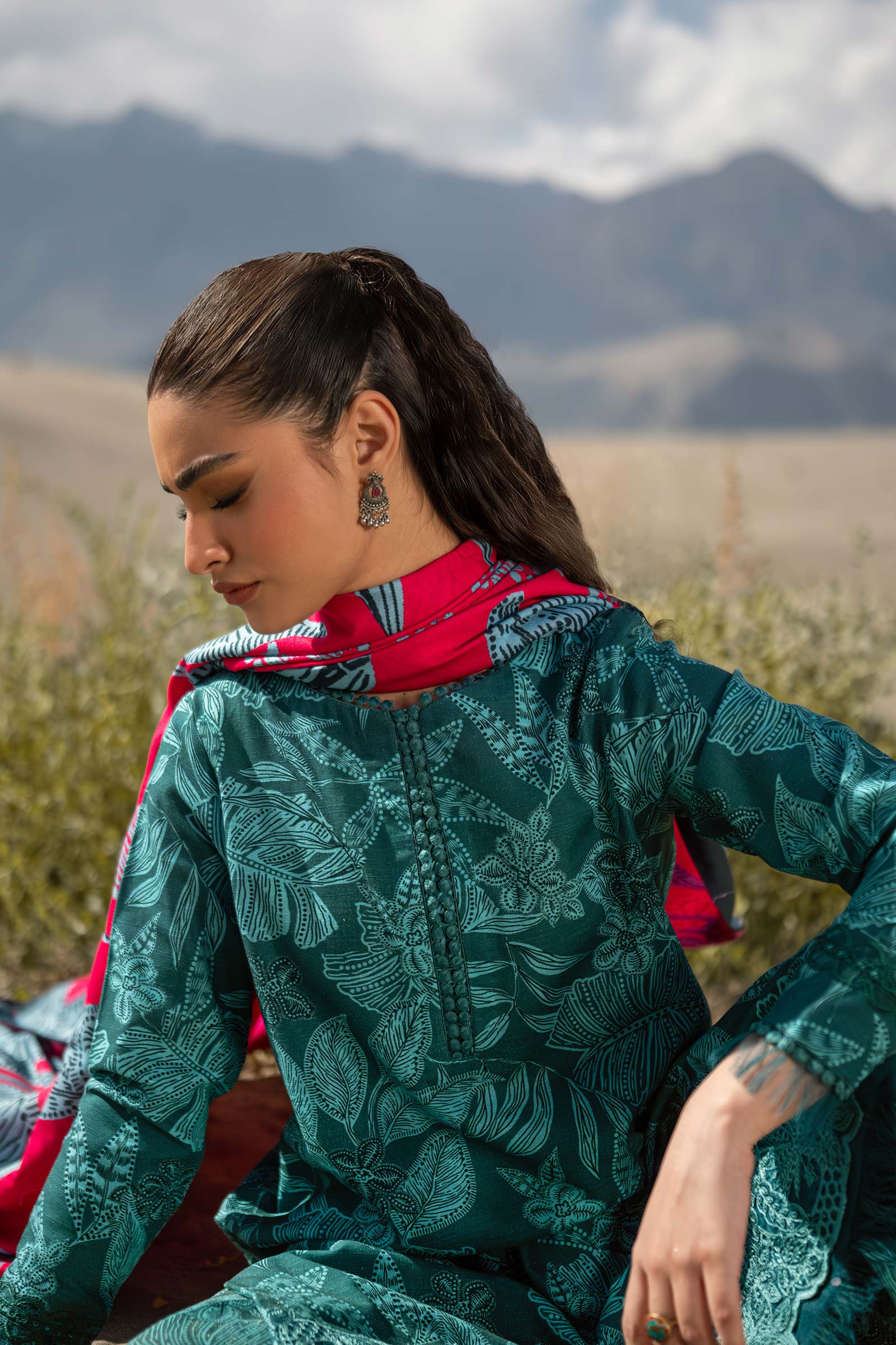 3 Pc Unstitched Printed Khaddar Suit | 509-A - Image 4
